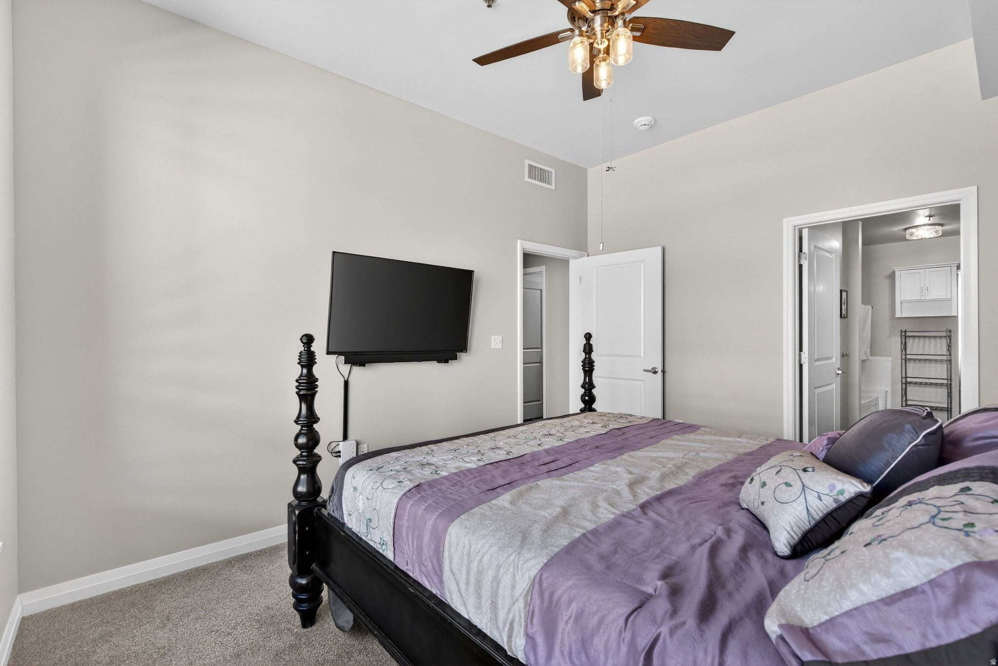 METRO CONDO - Residential