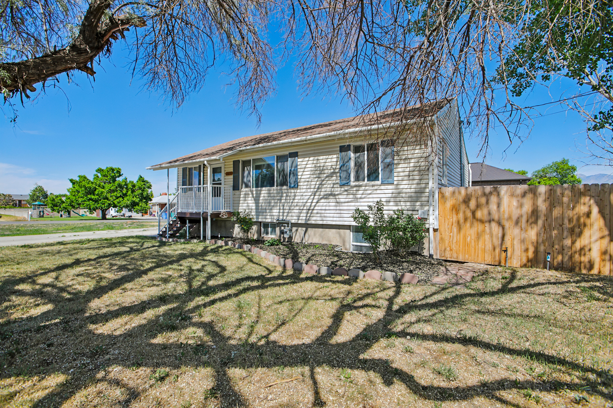HAMILTON ACRES NO 2 - Residential