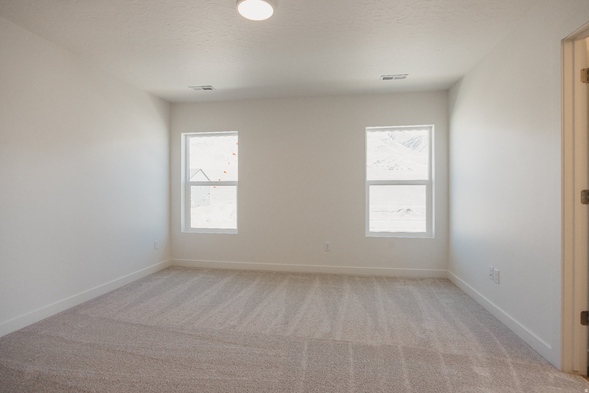 EAGLE HEIGHTS - Residential
