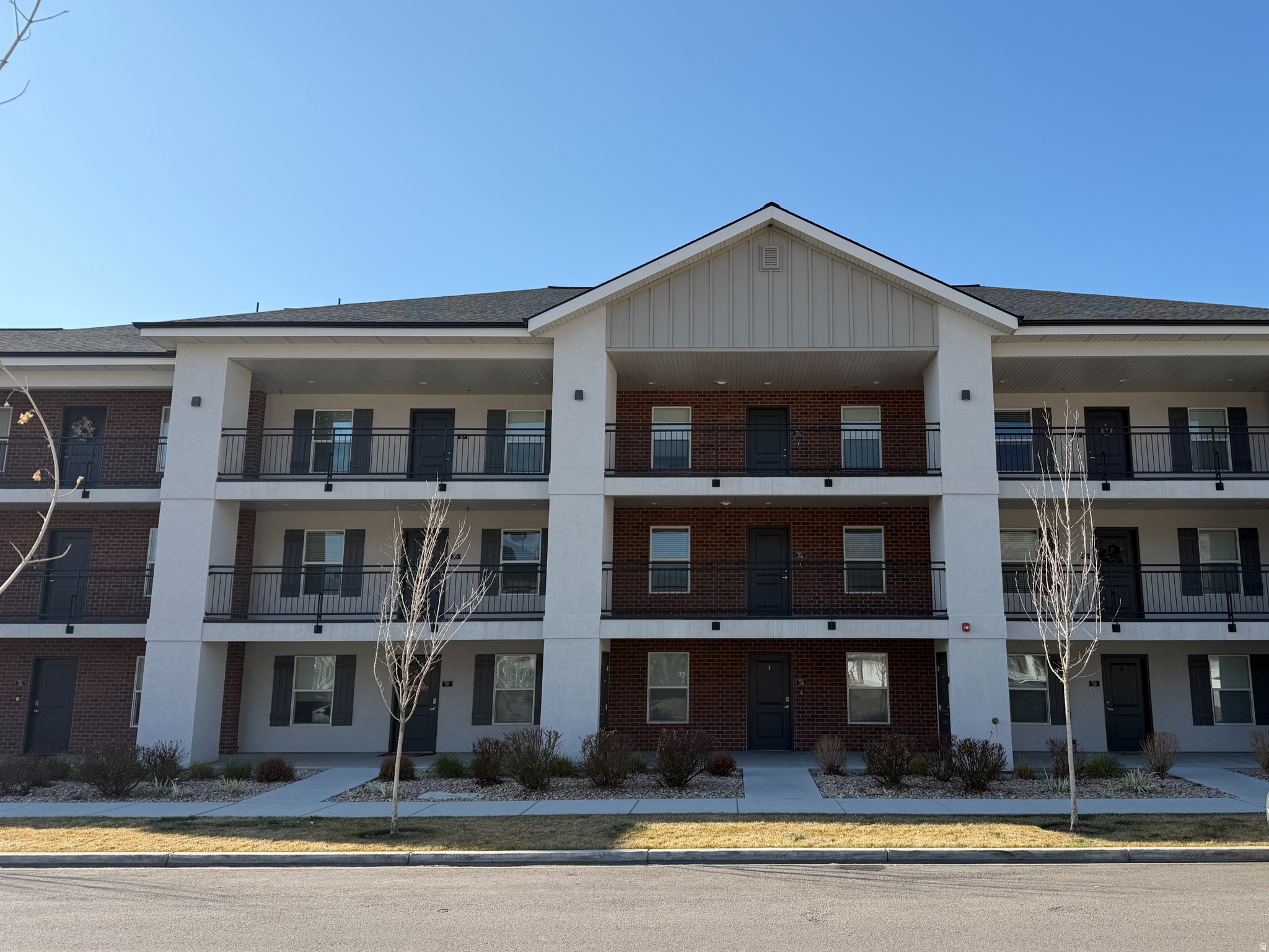 RIDGE - Residential
