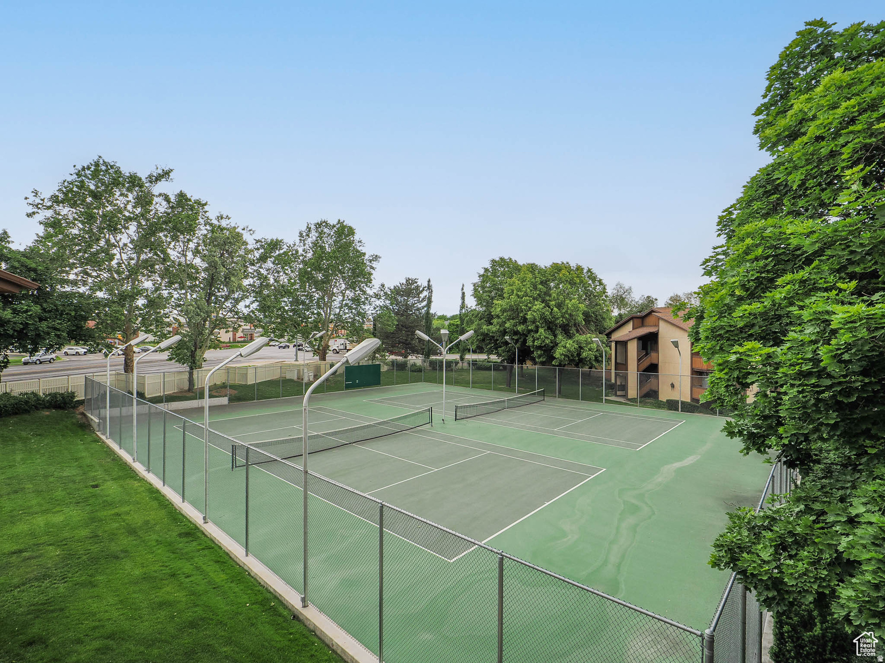 THE ORCHARD OF COUNTRYWOODS CONDOS - Residential