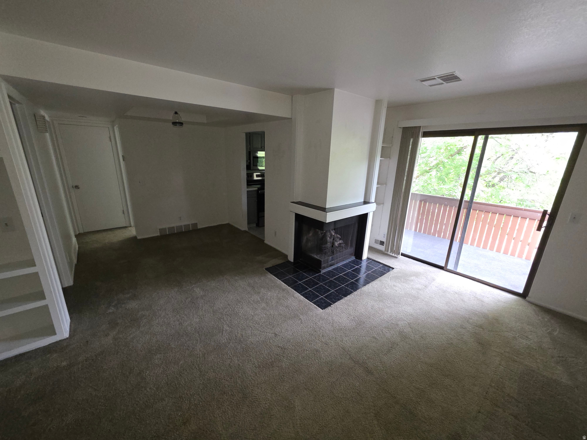 THE ORCHARD OF COUNTRYWOODS CONDOS - Residential