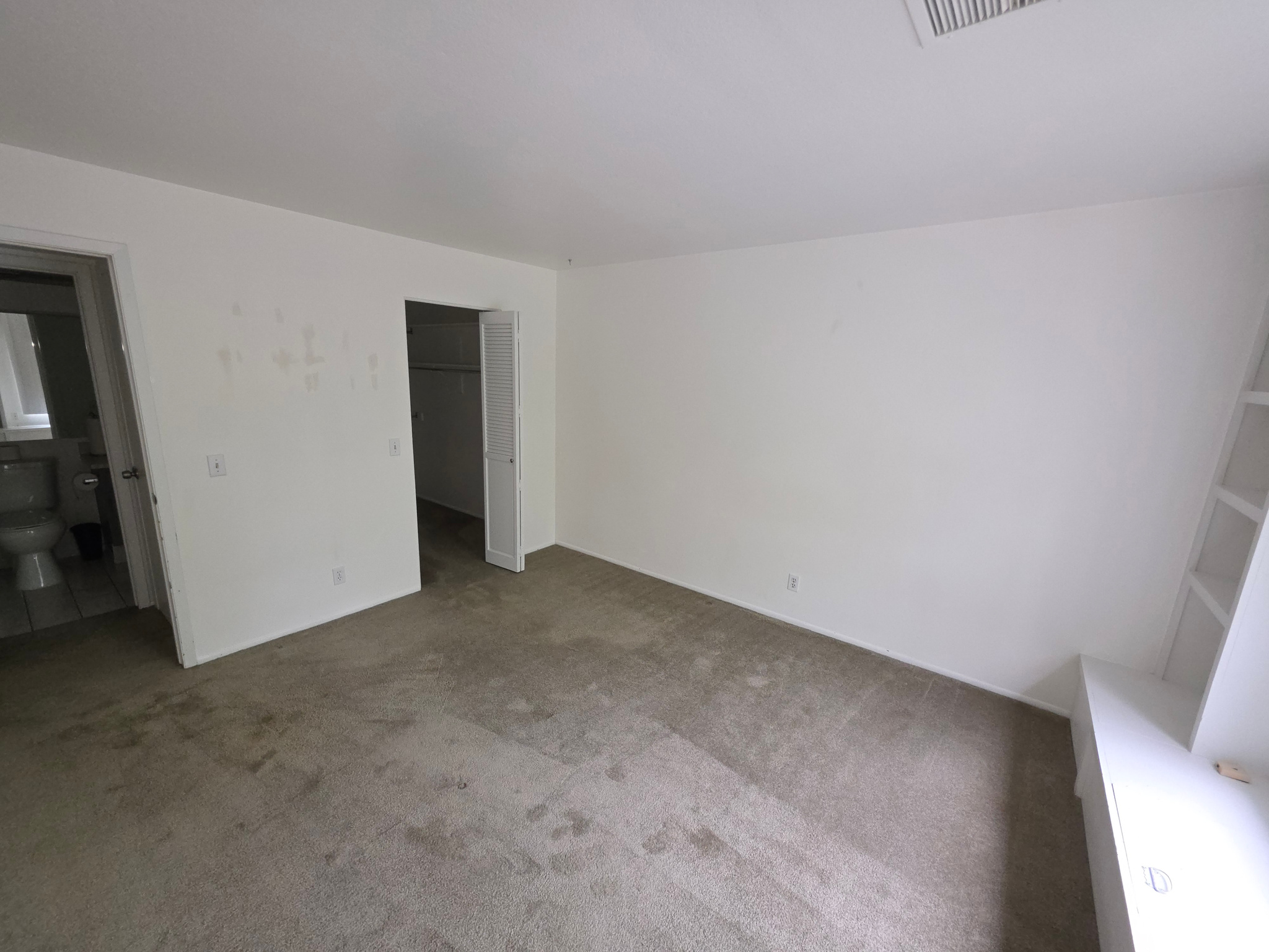 THE ORCHARD OF COUNTRYWOODS CONDOS - Residential
