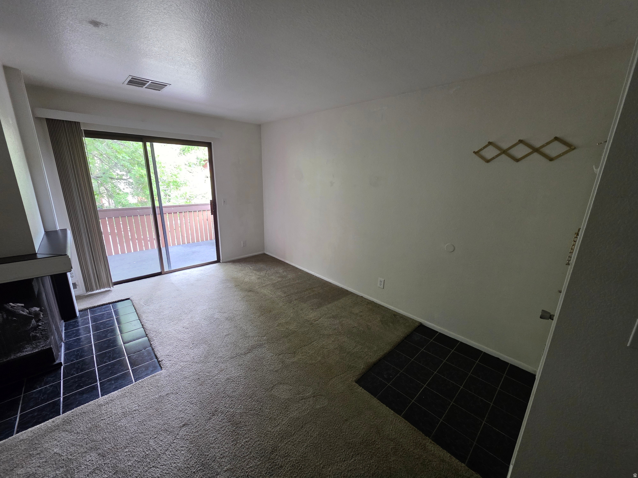THE ORCHARD OF COUNTRYWOODS CONDOS - Residential