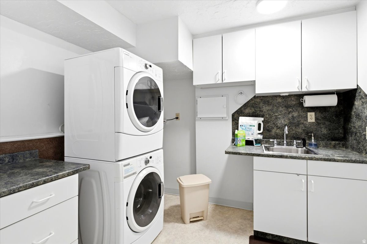 EAST RIDGE - Residential