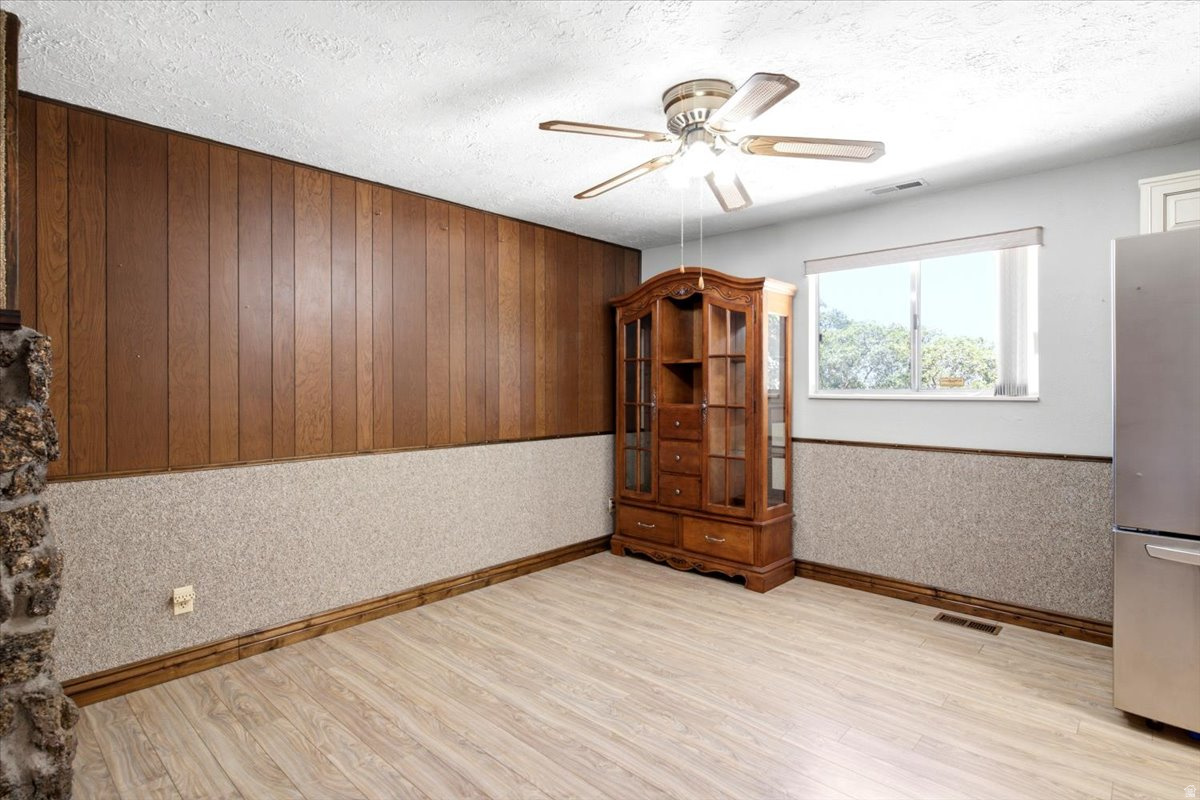 EAST RIDGE - Residential