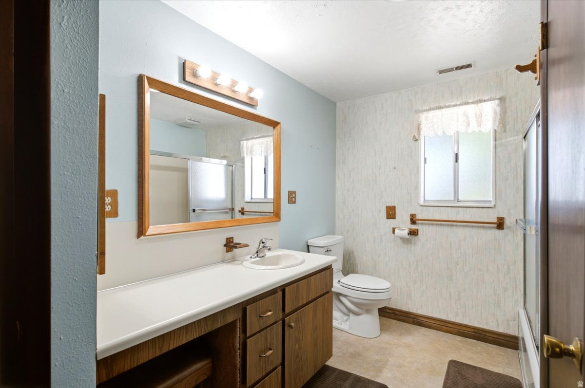EAST RIDGE - Residential