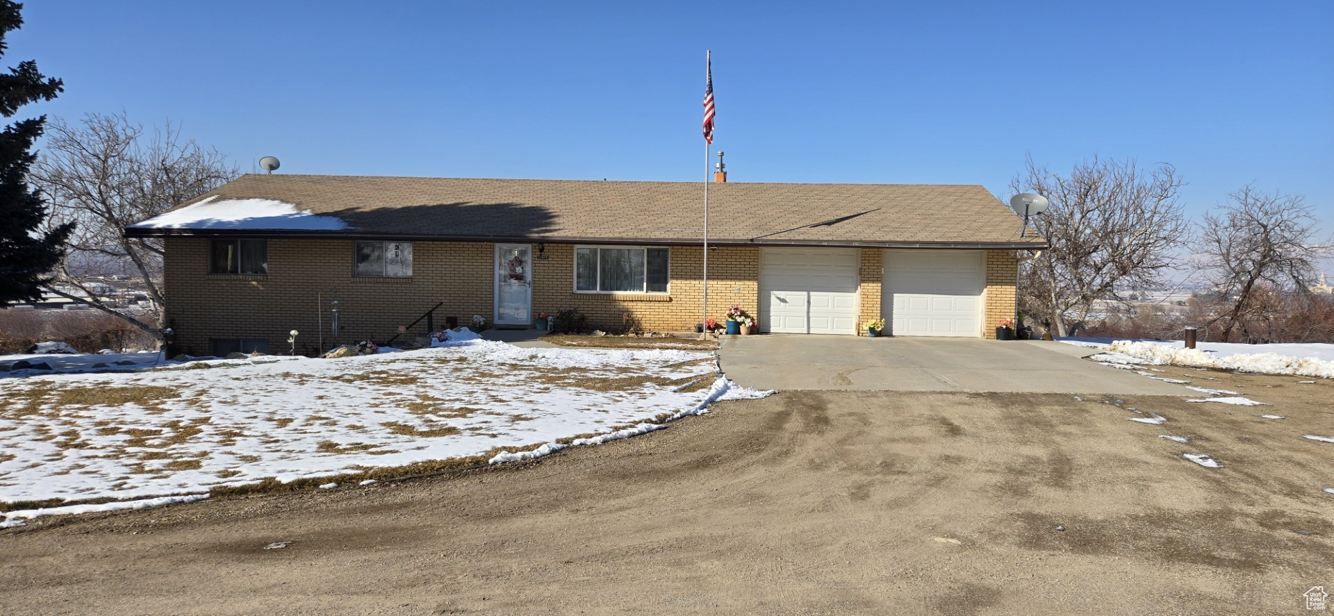 Sale failed and back on market! Beautiful area with spectacular views, and can be subdivided. Currently Residential/Agricultural (R Ag) zoning. Some of the best views in Utah County. The property comes with 2 wells and a spring. Parcels 30-095-0005, 30-095-0006, 30-095-0011, and 30-093-0019 are also included. Home has main floor living, and also has a walkout basement with laundry, and kitchenette. Possibility of In-law or accessory apartment. Some of the best views in Utah County! Additional 53.58 acres will be available soon. MAKE SURE YOU CHECK OUT THE DRONE VIDEO OF THIS AWESOME PROPERTY! Copy the following link and paste into your browser.  https://drive.google.com/drive/folders/1QsjkWZ051CmJ-C554J3L1GZsu5fHiA9n?usp=sharing