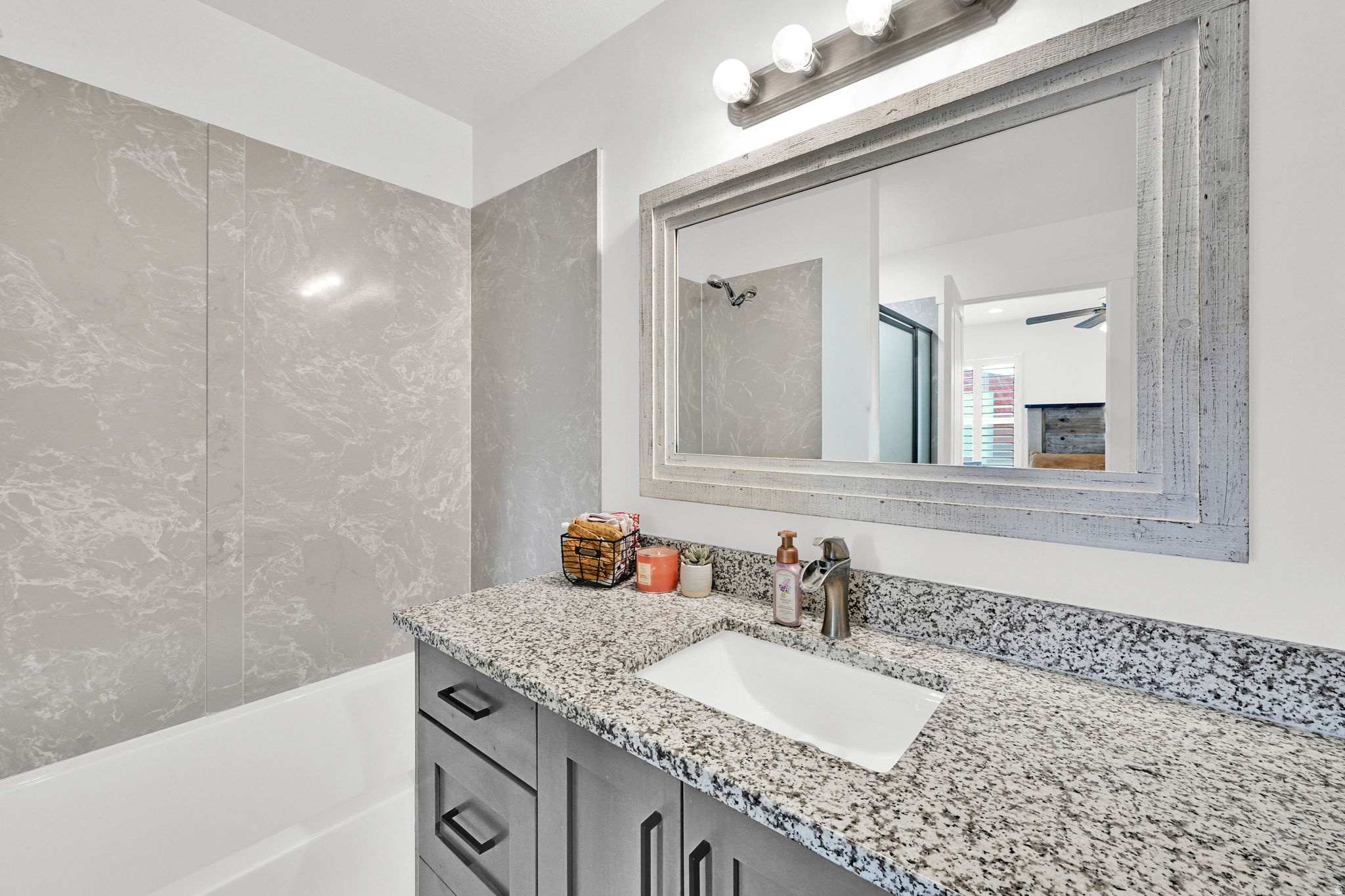 BROOKSIDE RANCHES - Residential