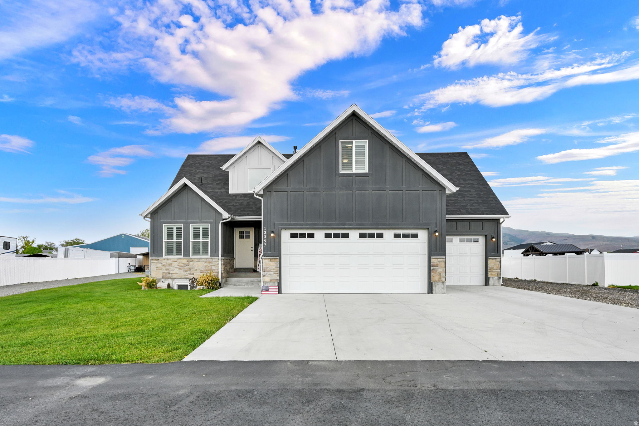 BROOKSIDE RANCHES - Residential