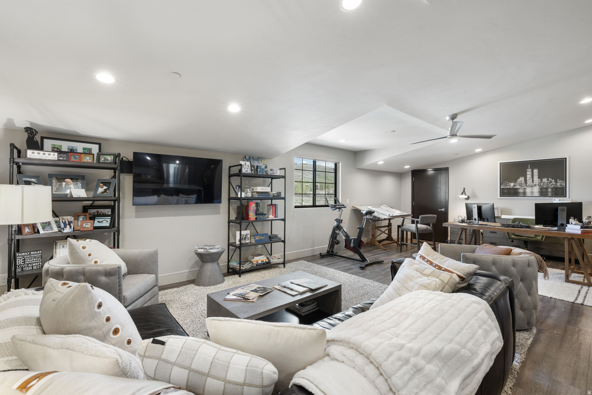 PARK EAST I - Residential