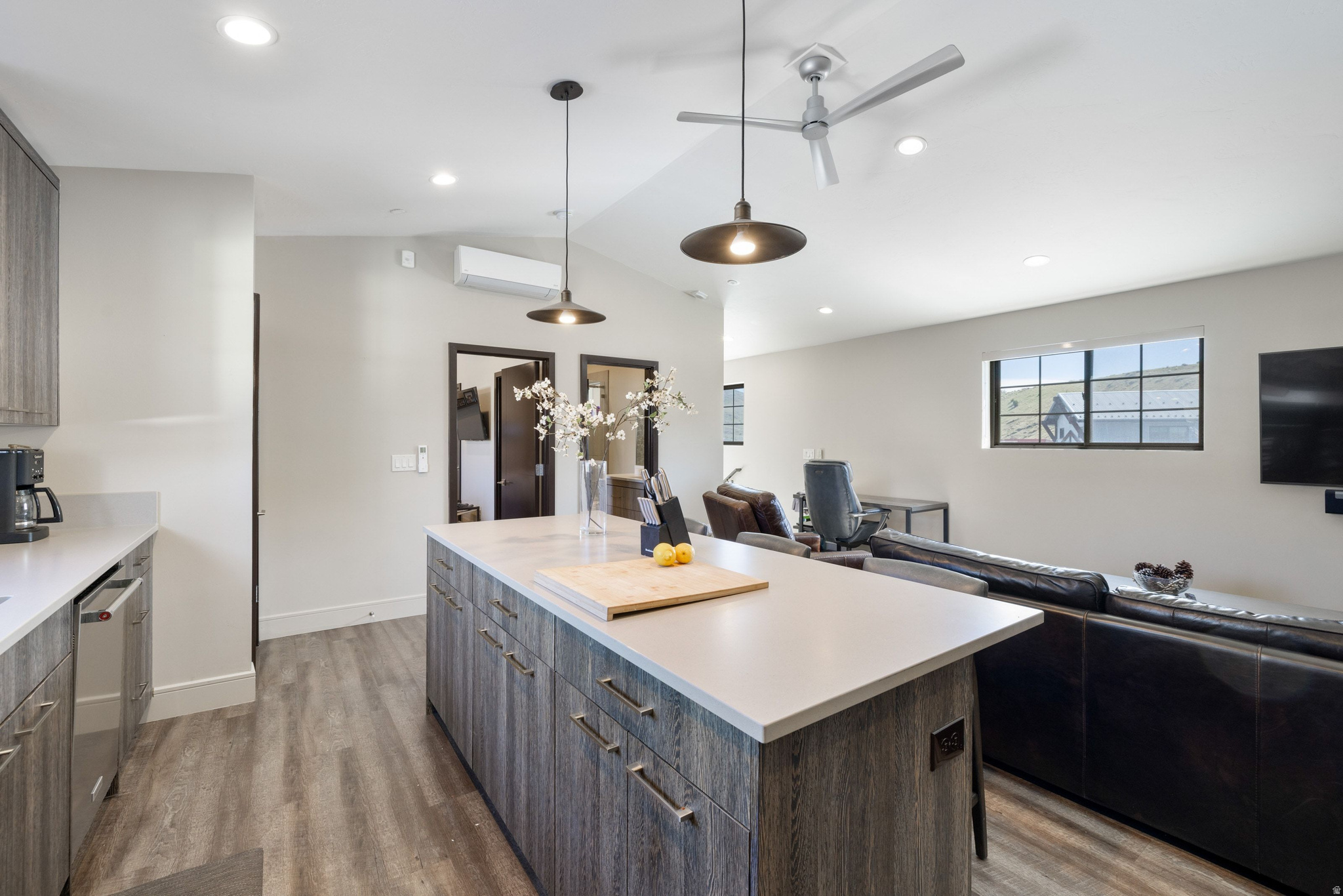 PARK EAST I - Residential