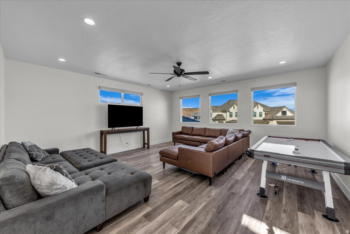 VINEYARD RIDGE PH 2 - Residential