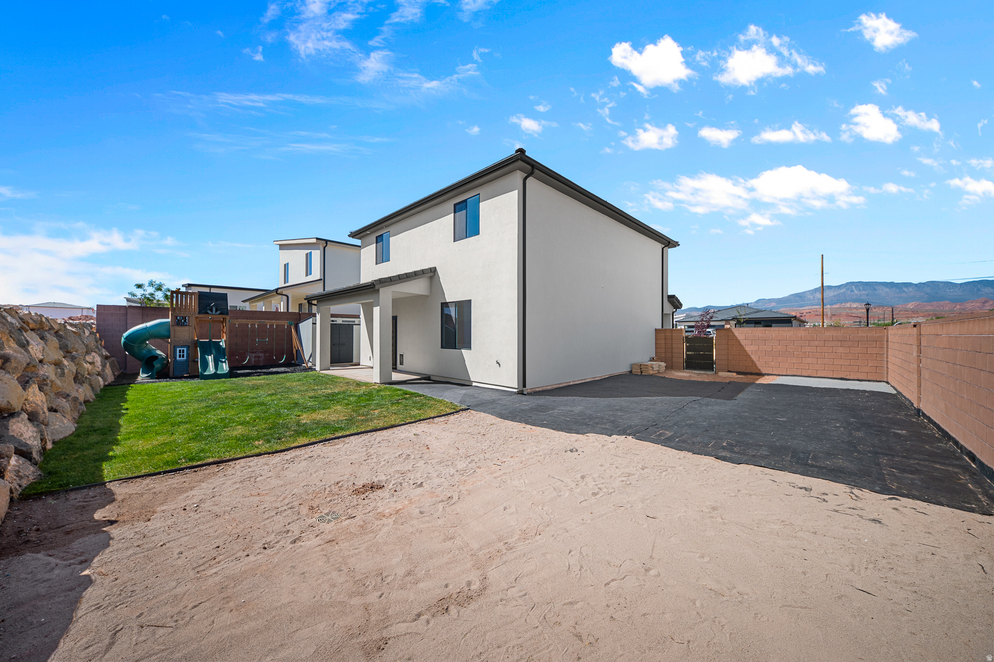 DESERT RIDGE ESTATES 1A - Residential
