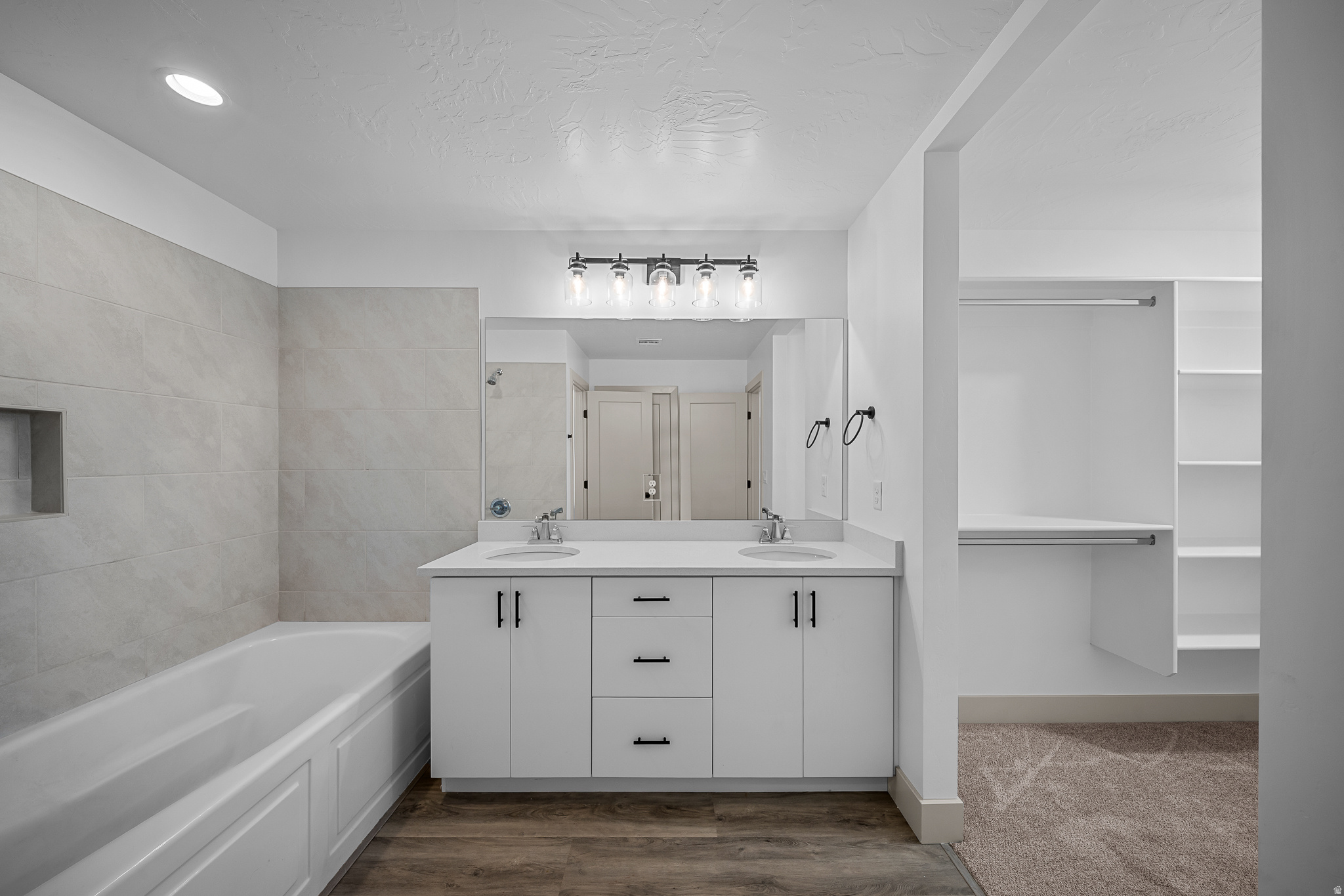 DESERT RIDGE ESTATES 1A - Residential