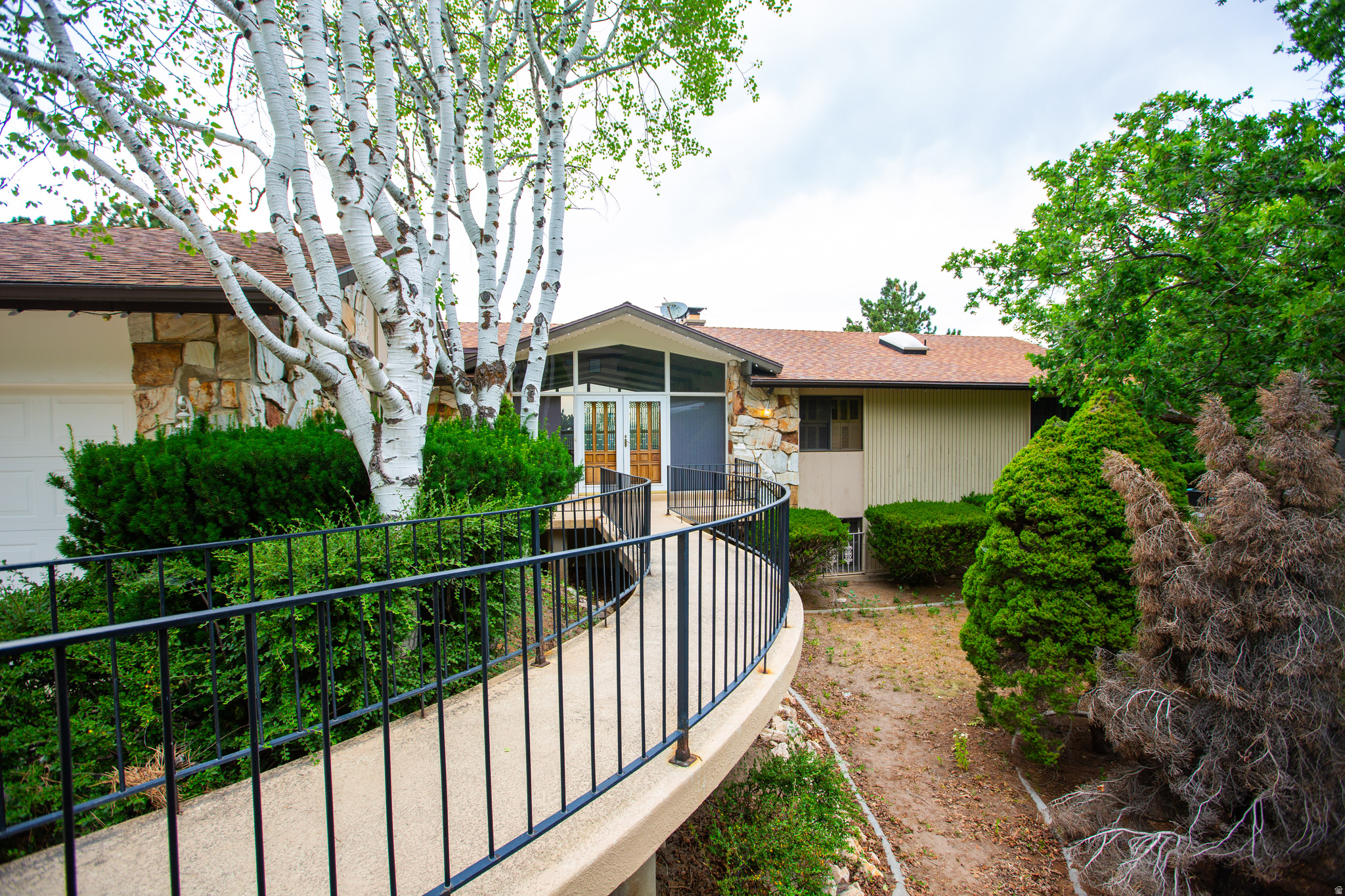 MT. OLYMPUS - Residential