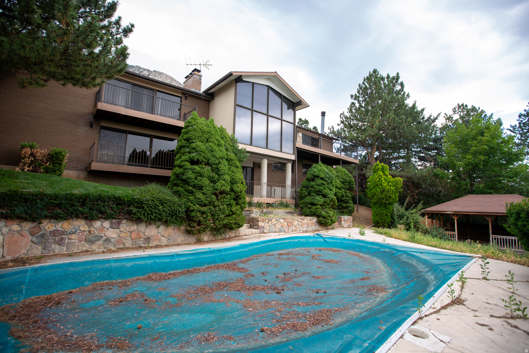 MT. OLYMPUS - Residential