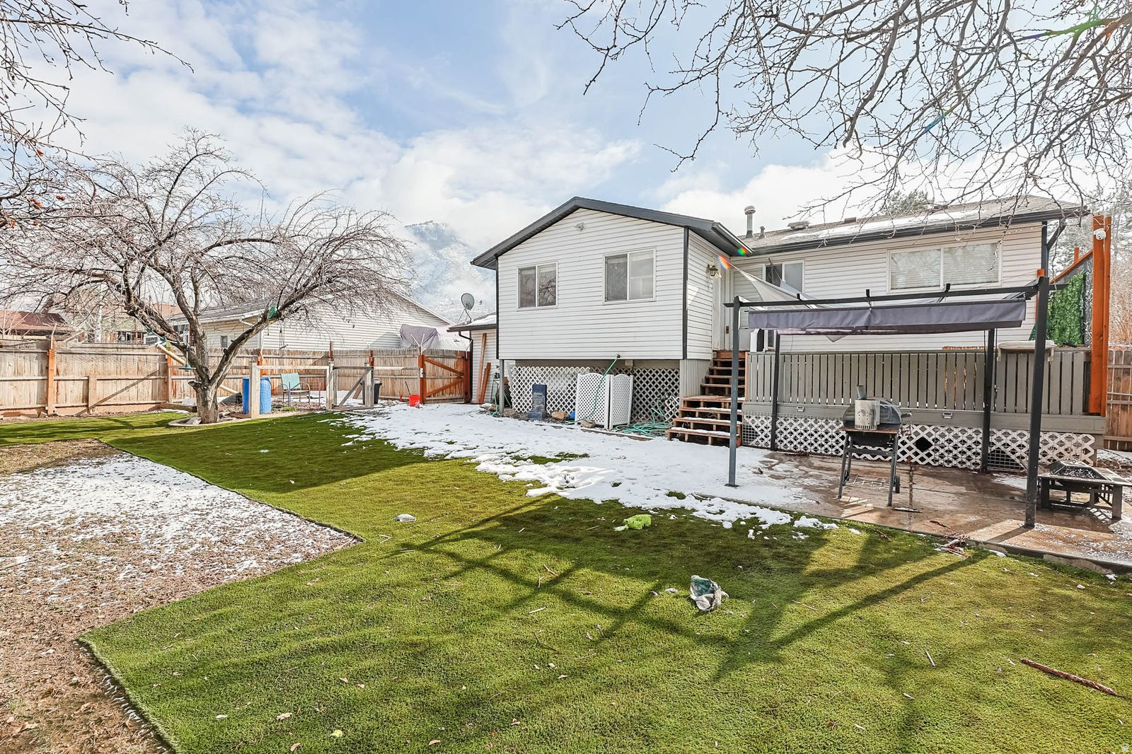 GREEN ACRES - Residential