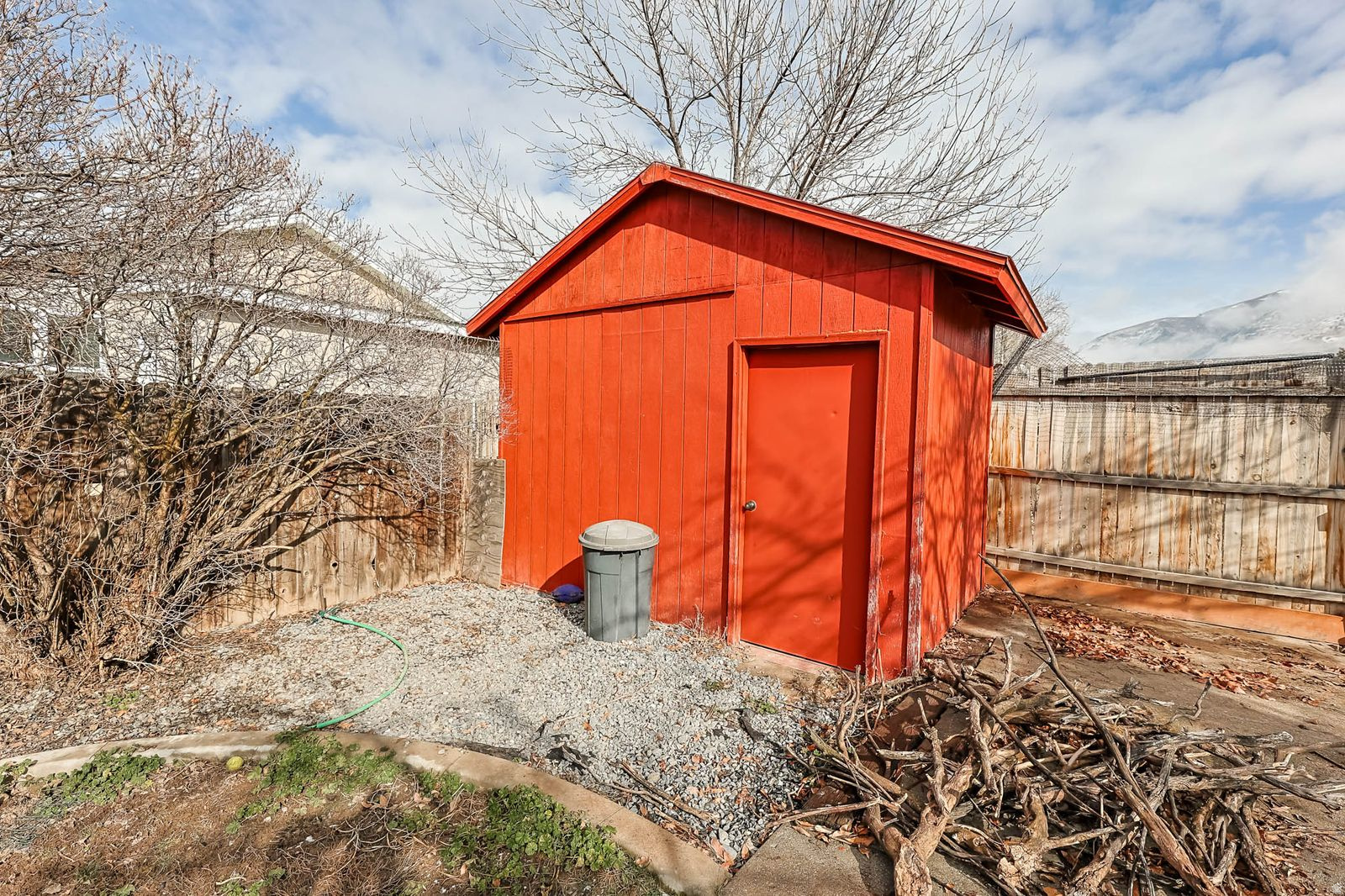 GREEN ACRES - Residential
