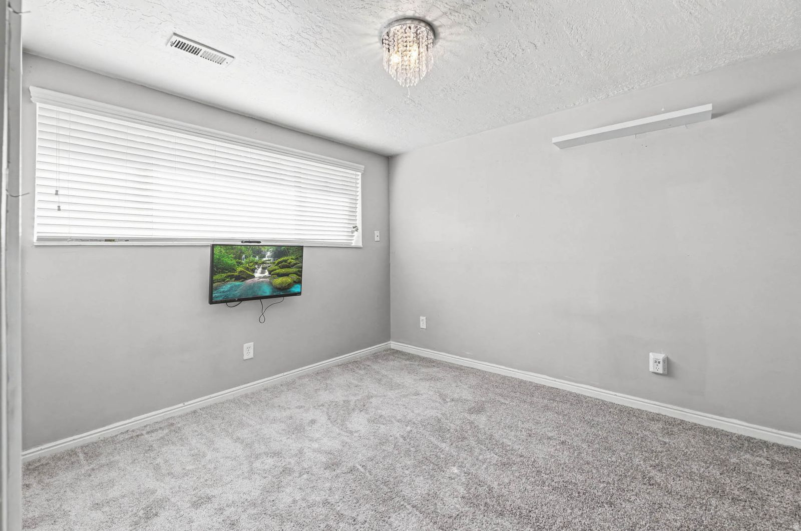 GREEN ACRES - Residential