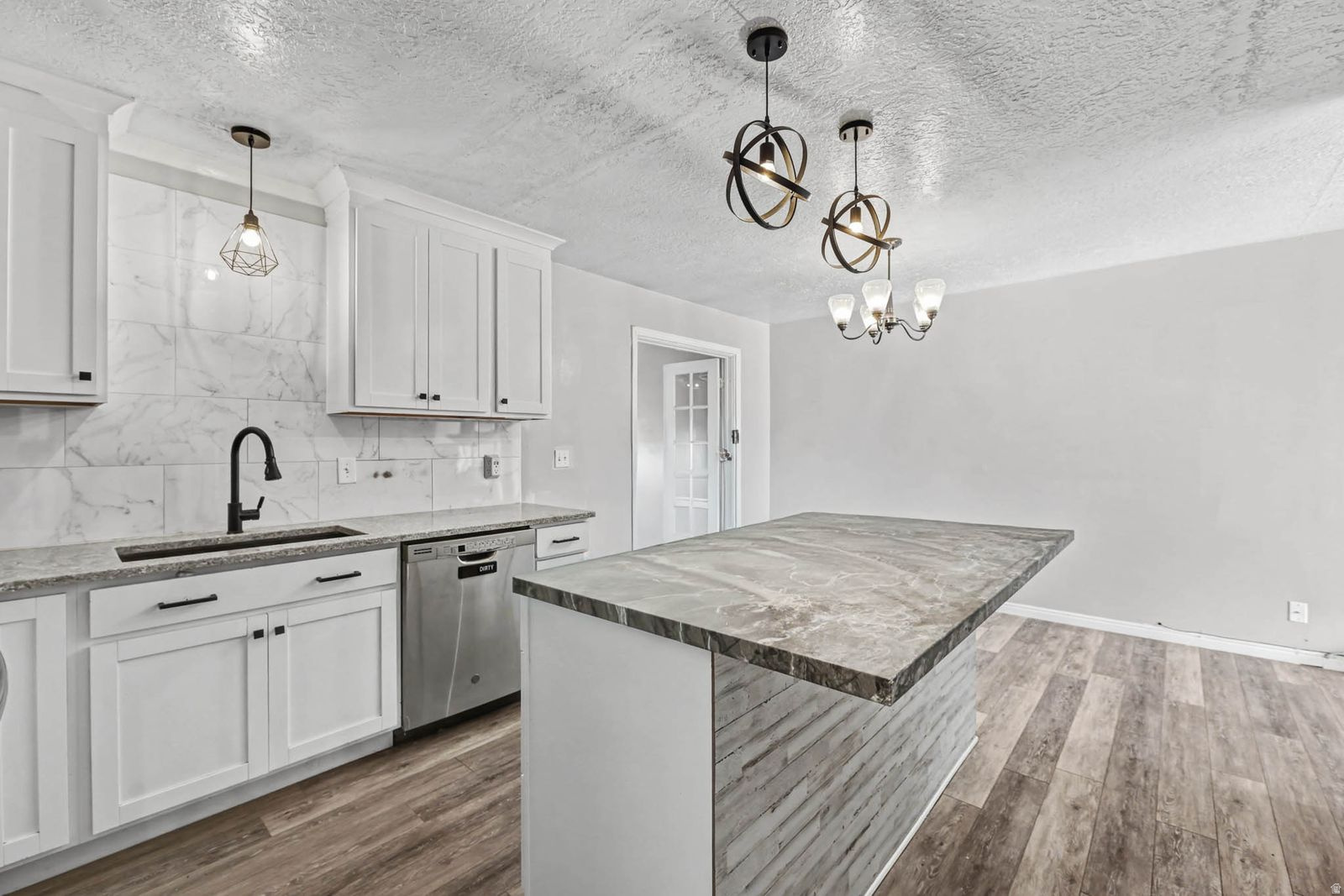 GREEN ACRES - Residential