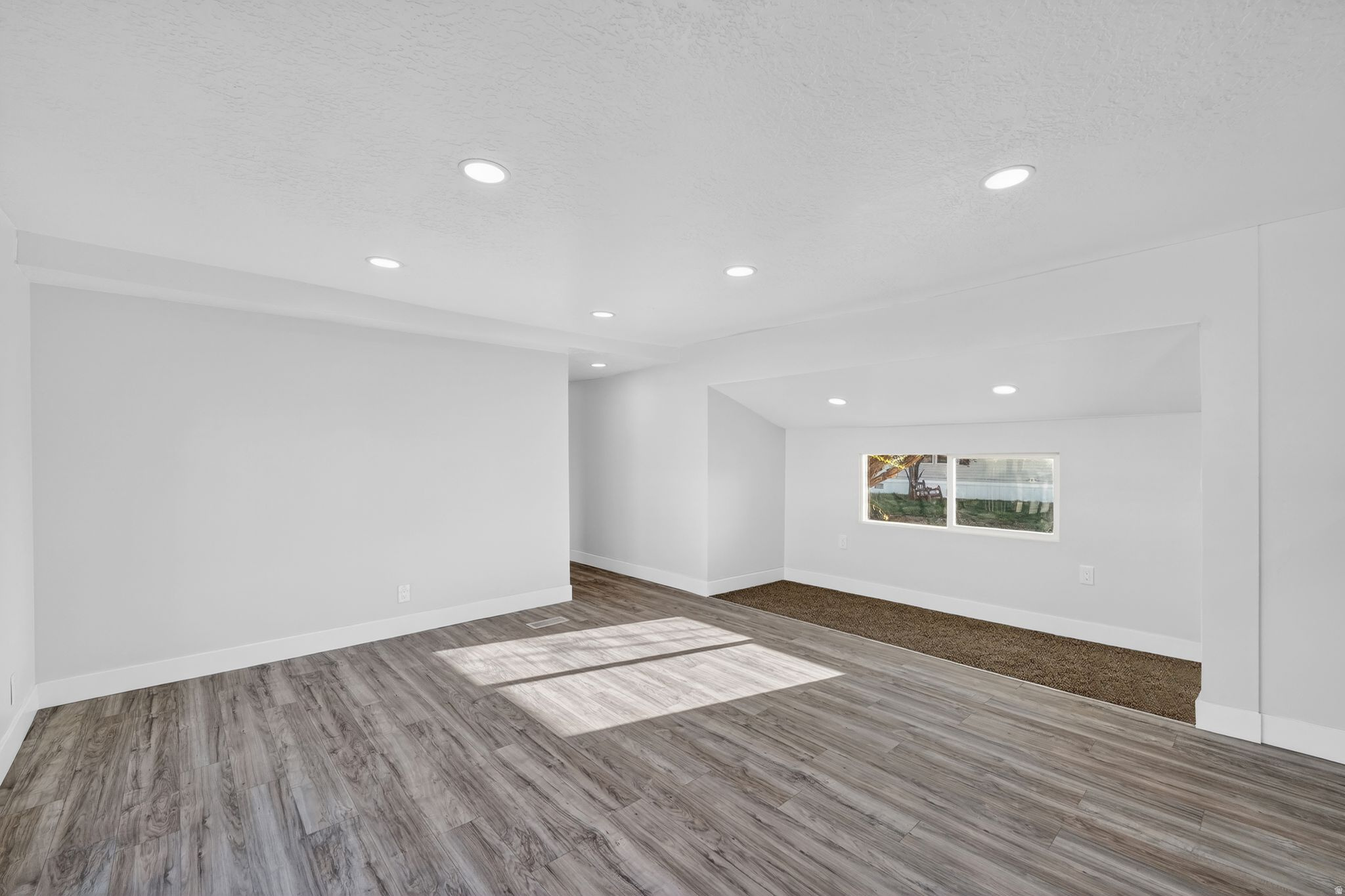 EVERGREEN VILLAGE - Residential