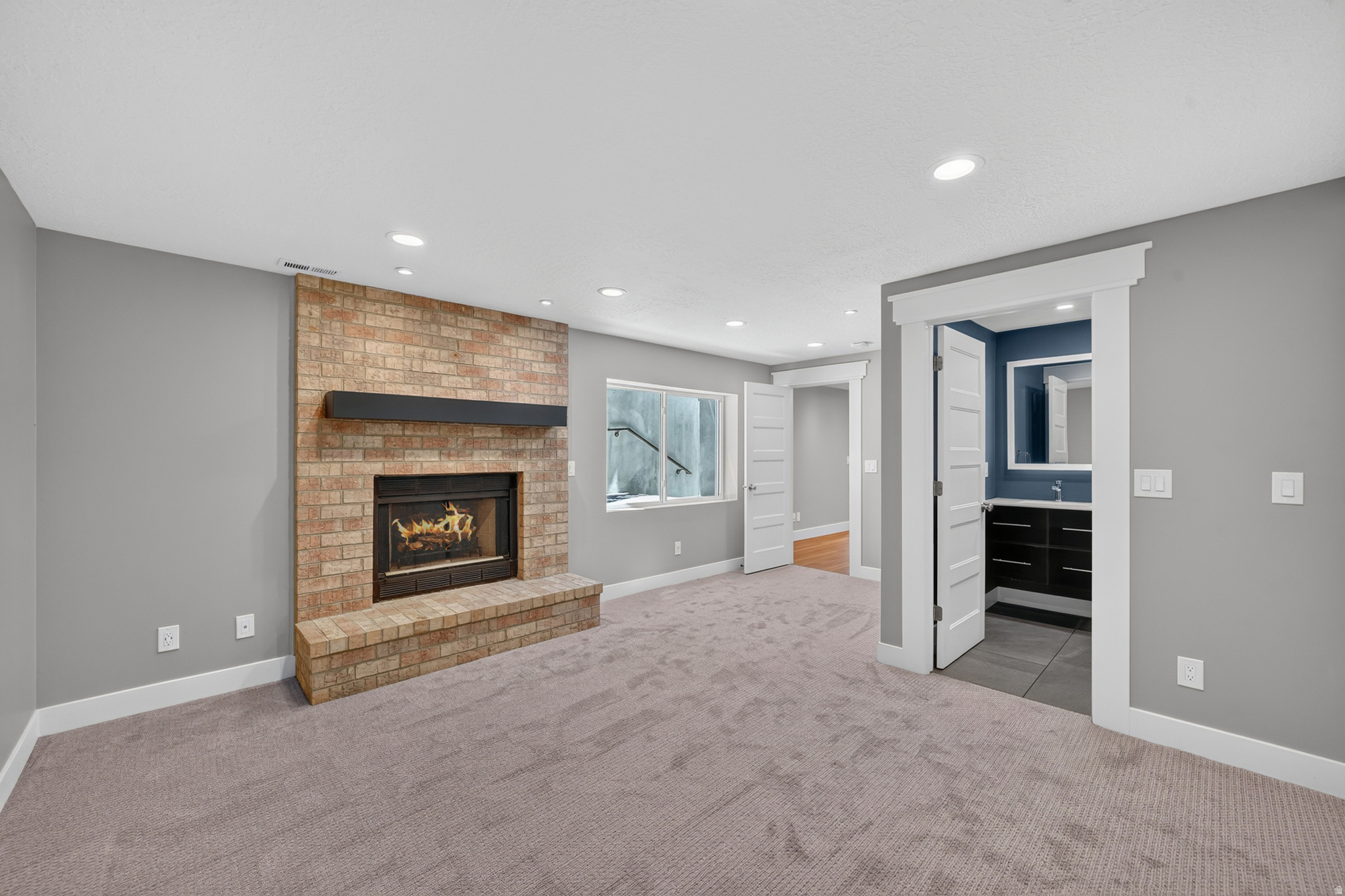 BRIARWOOD HILLS - Residential