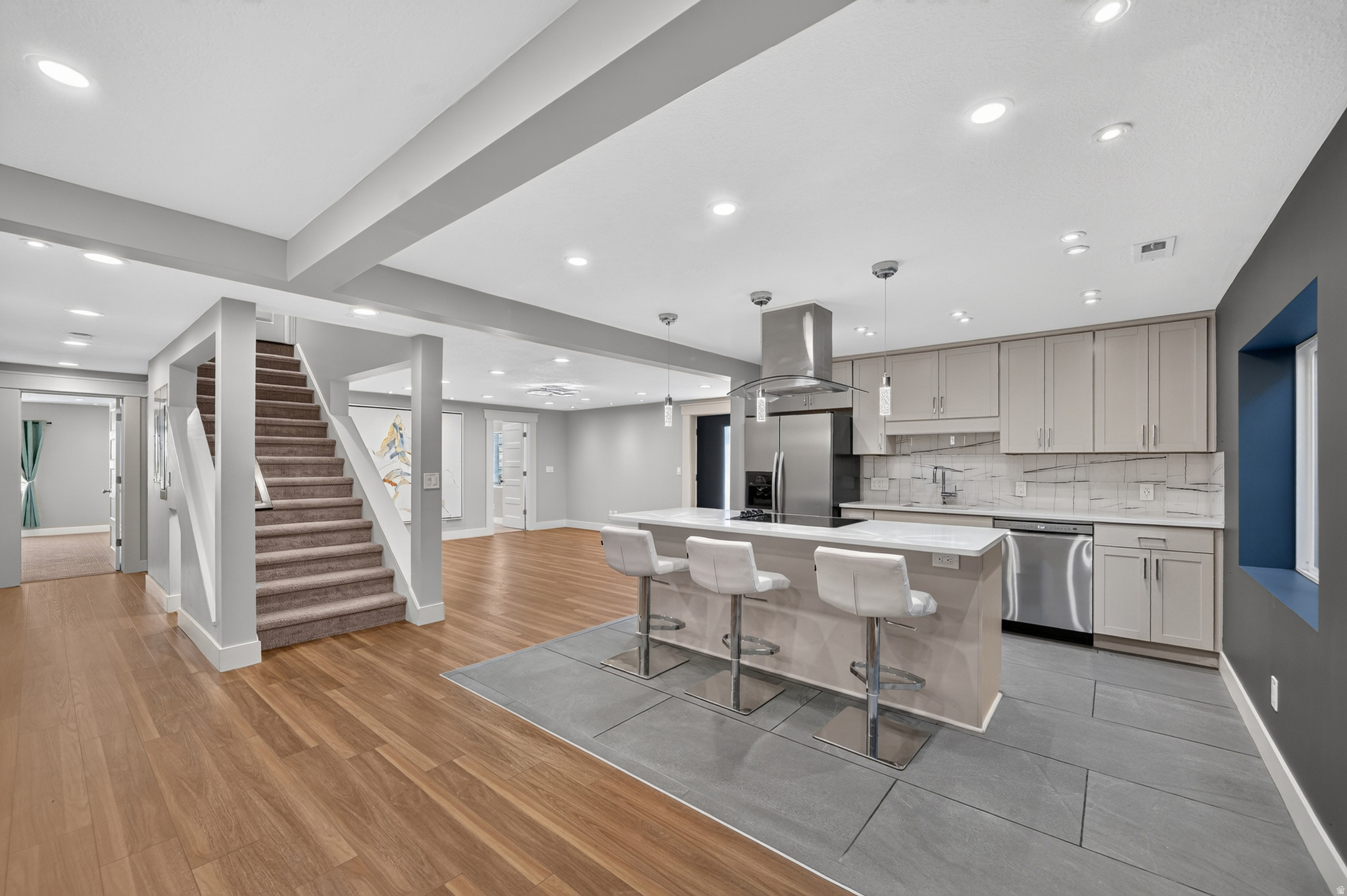 BRIARWOOD HILLS - Residential
