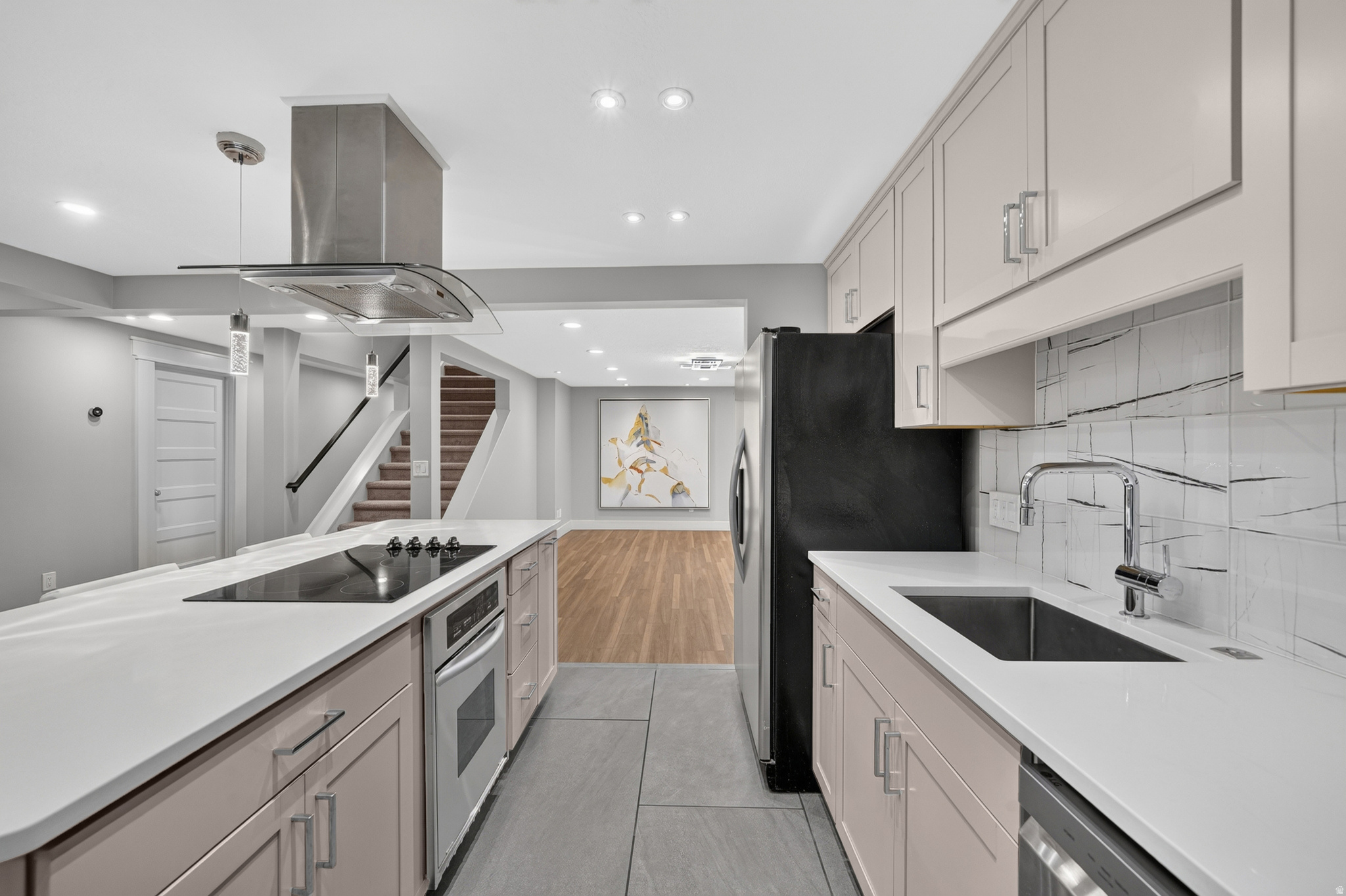 BRIARWOOD HILLS - Residential