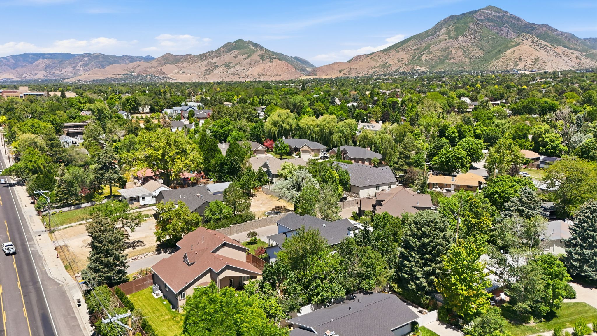 BRIARWOOD HILLS - Residential
