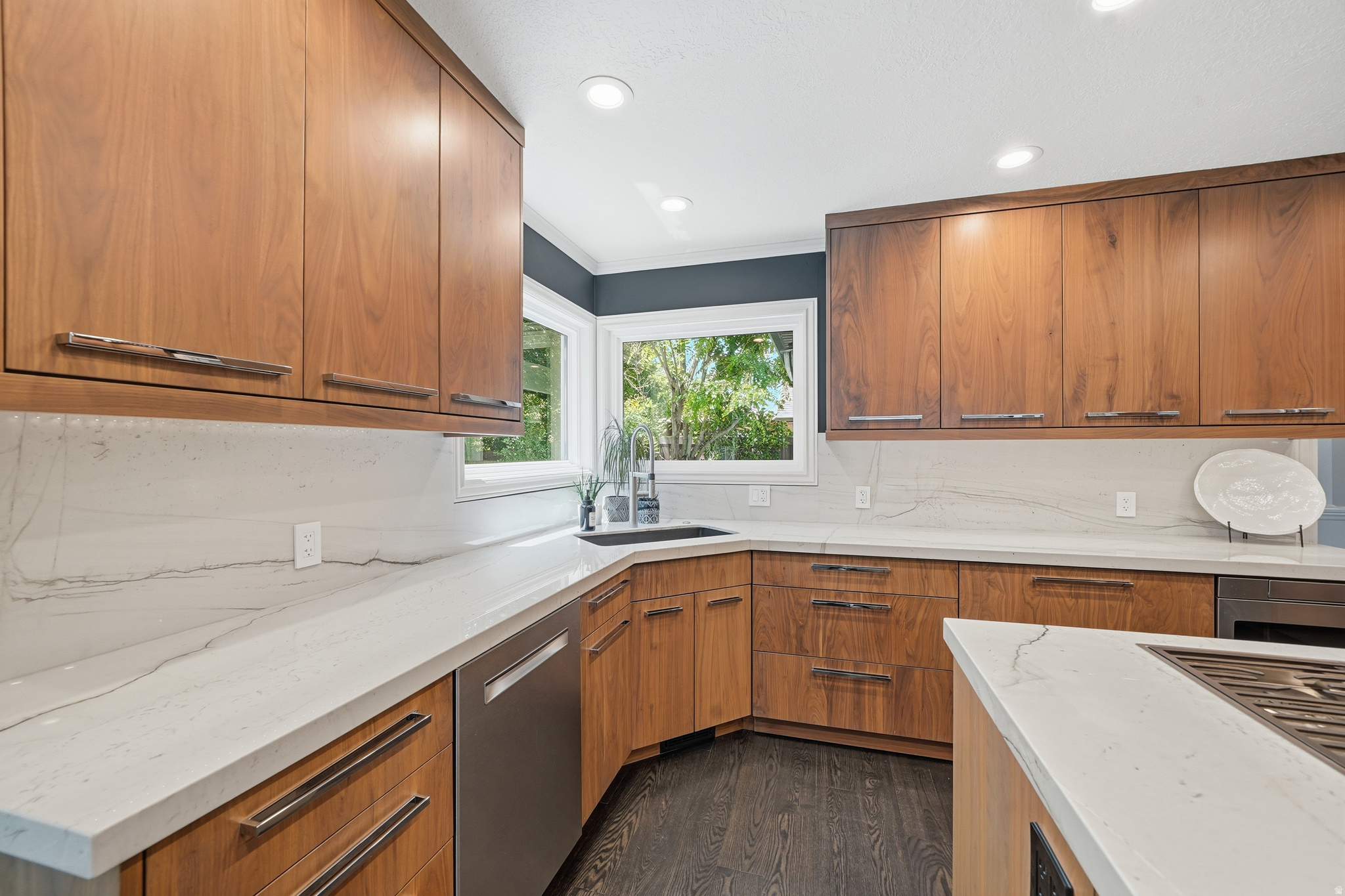 BRIARWOOD HILLS - Residential