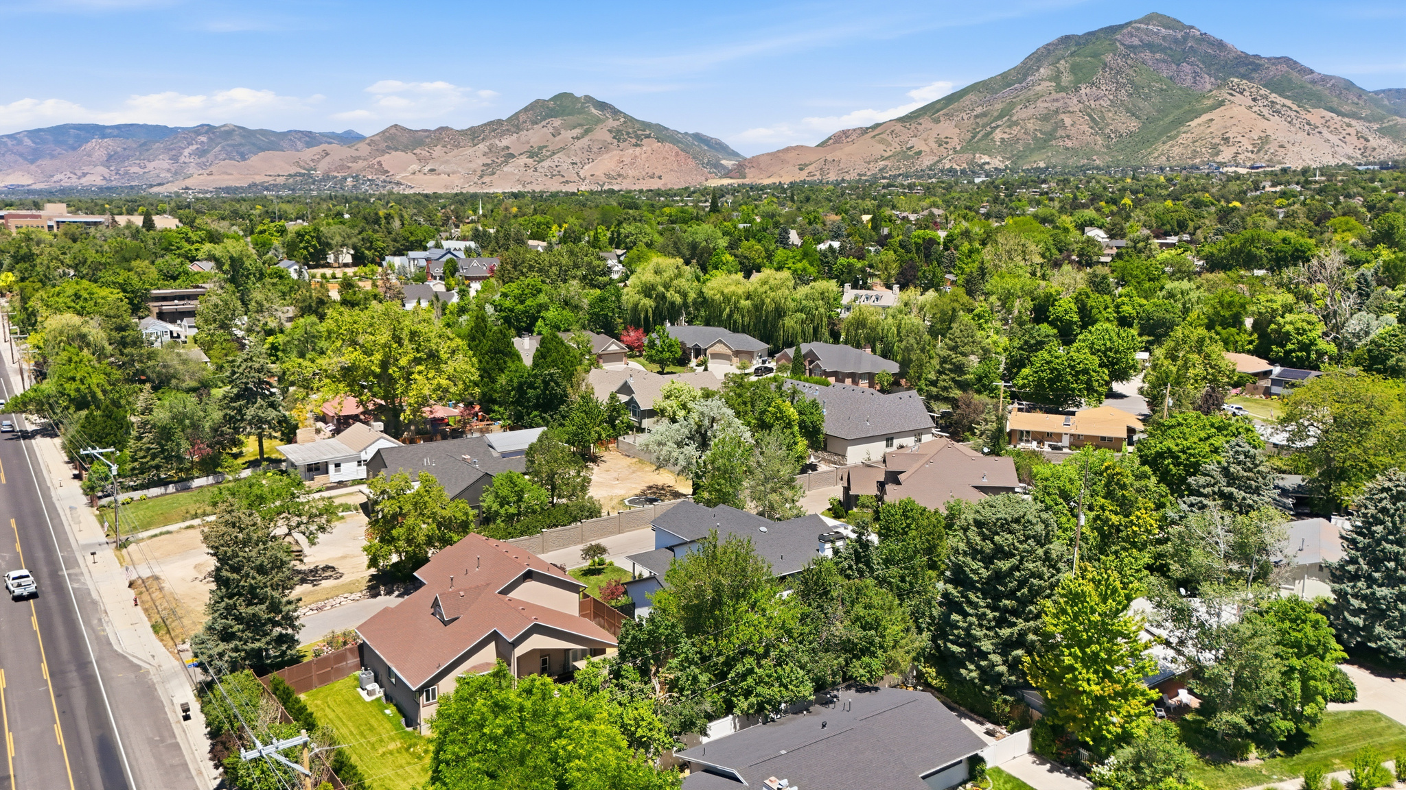BRIARWOOD HILLS - Residential