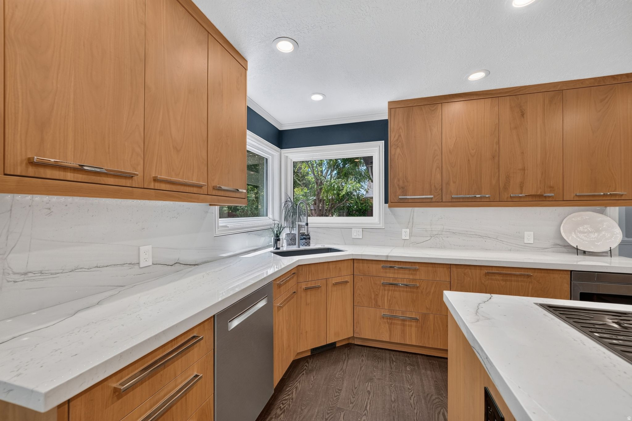 BRIARWOOD HILLS - Residential