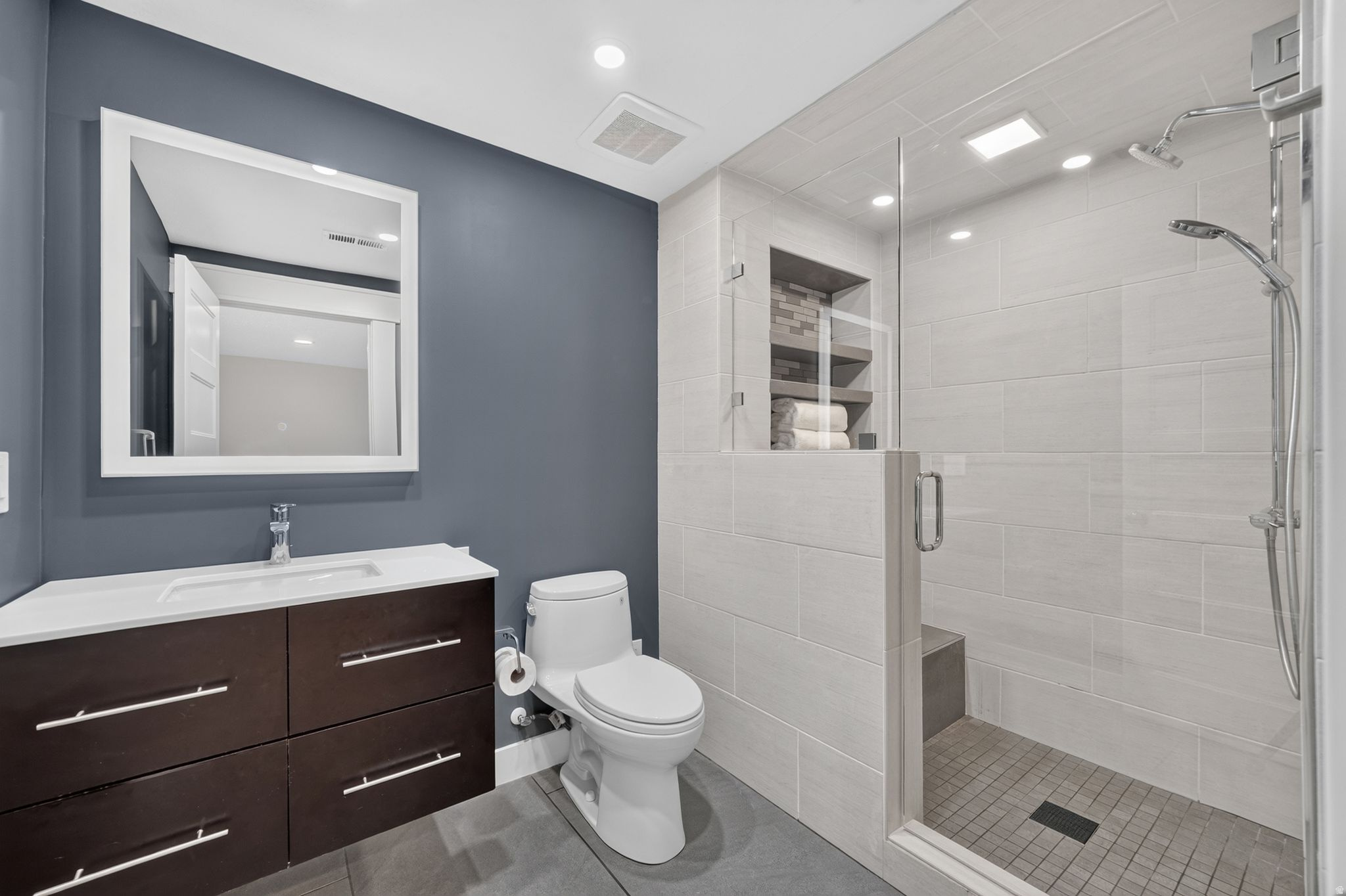 BRIARWOOD HILLS - Residential