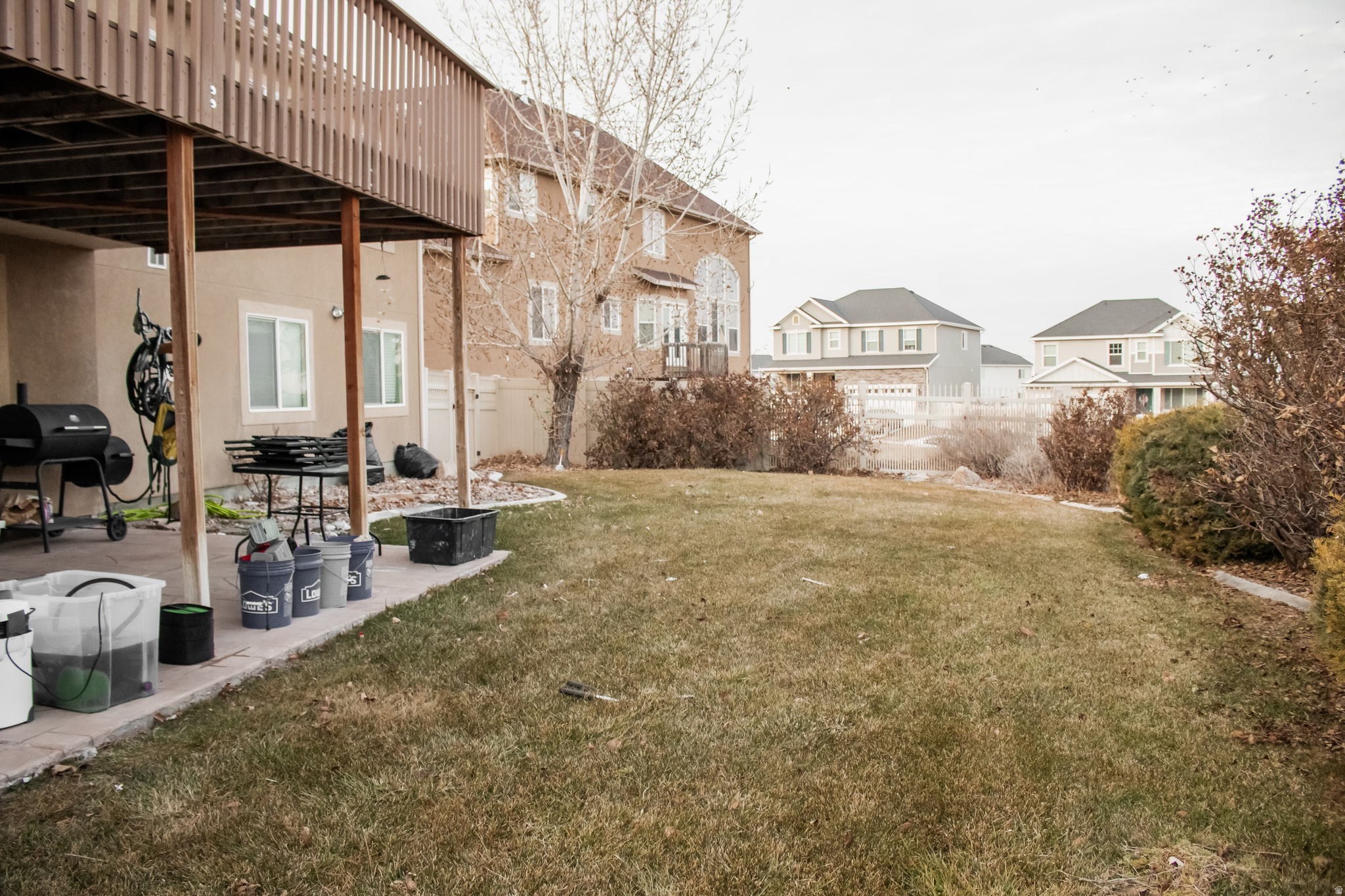 THE VILLAGE OF HAWKS - Residential