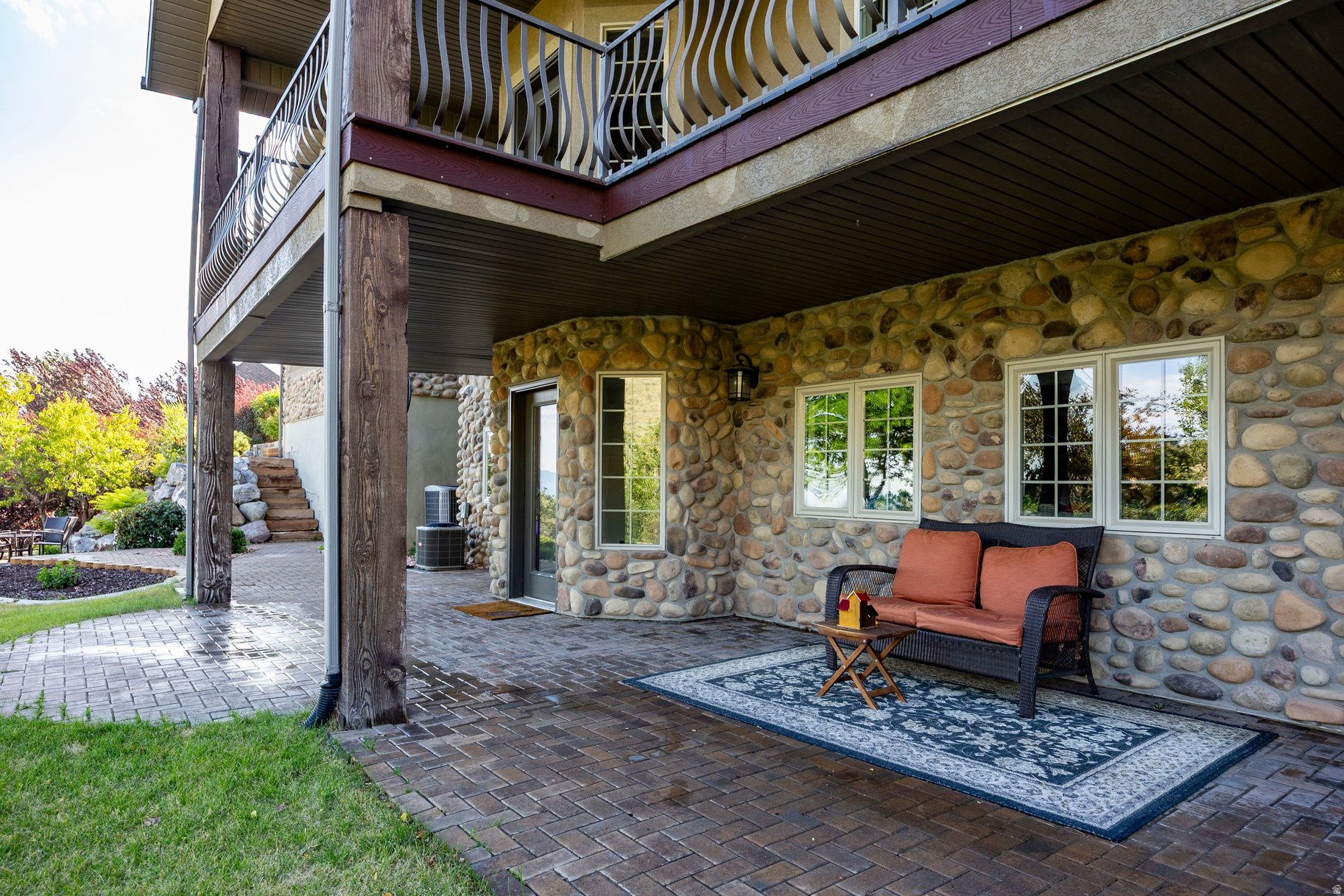 OAK HOLLOW ESTATES - Residential