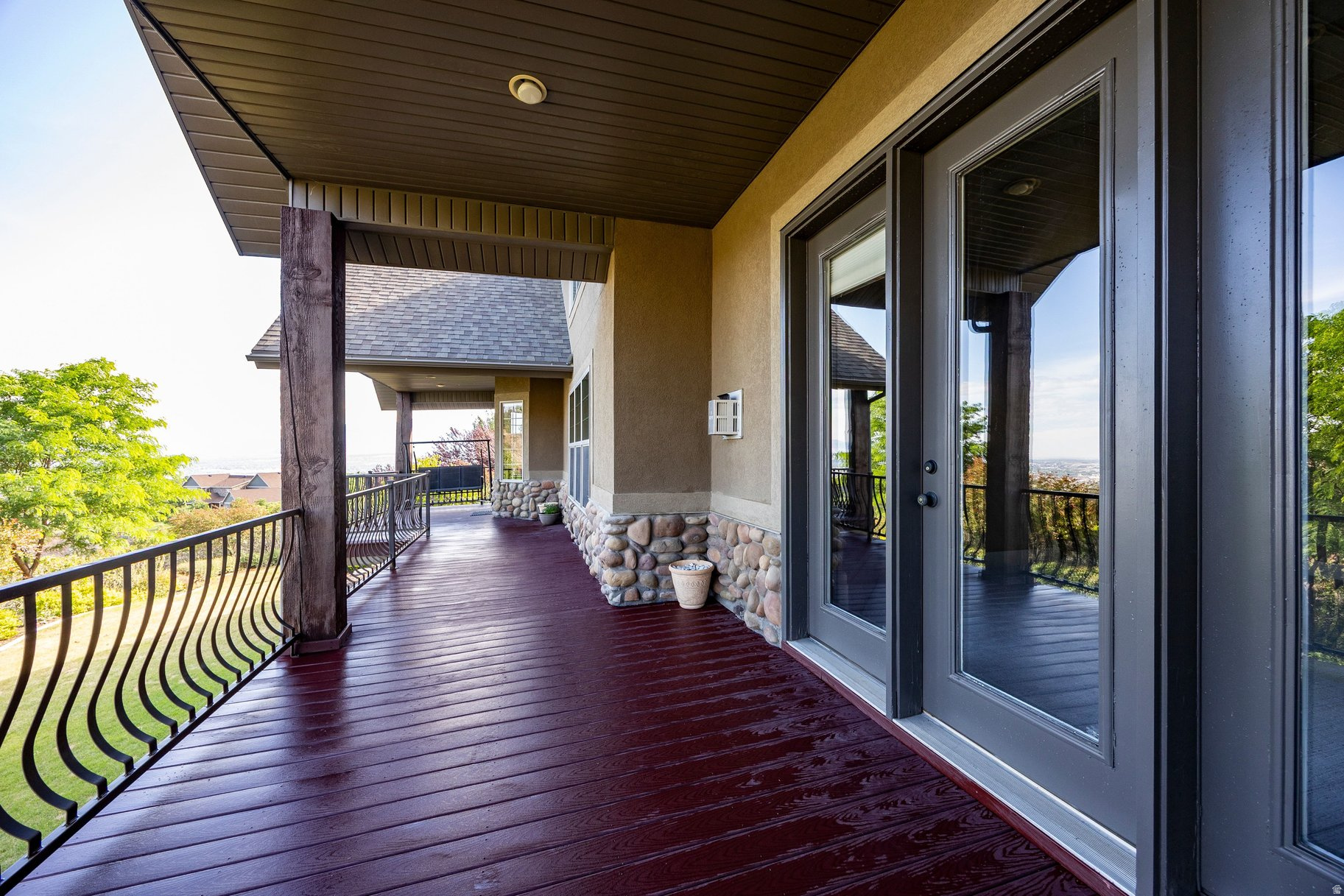 OAK HOLLOW ESTATES - Residential