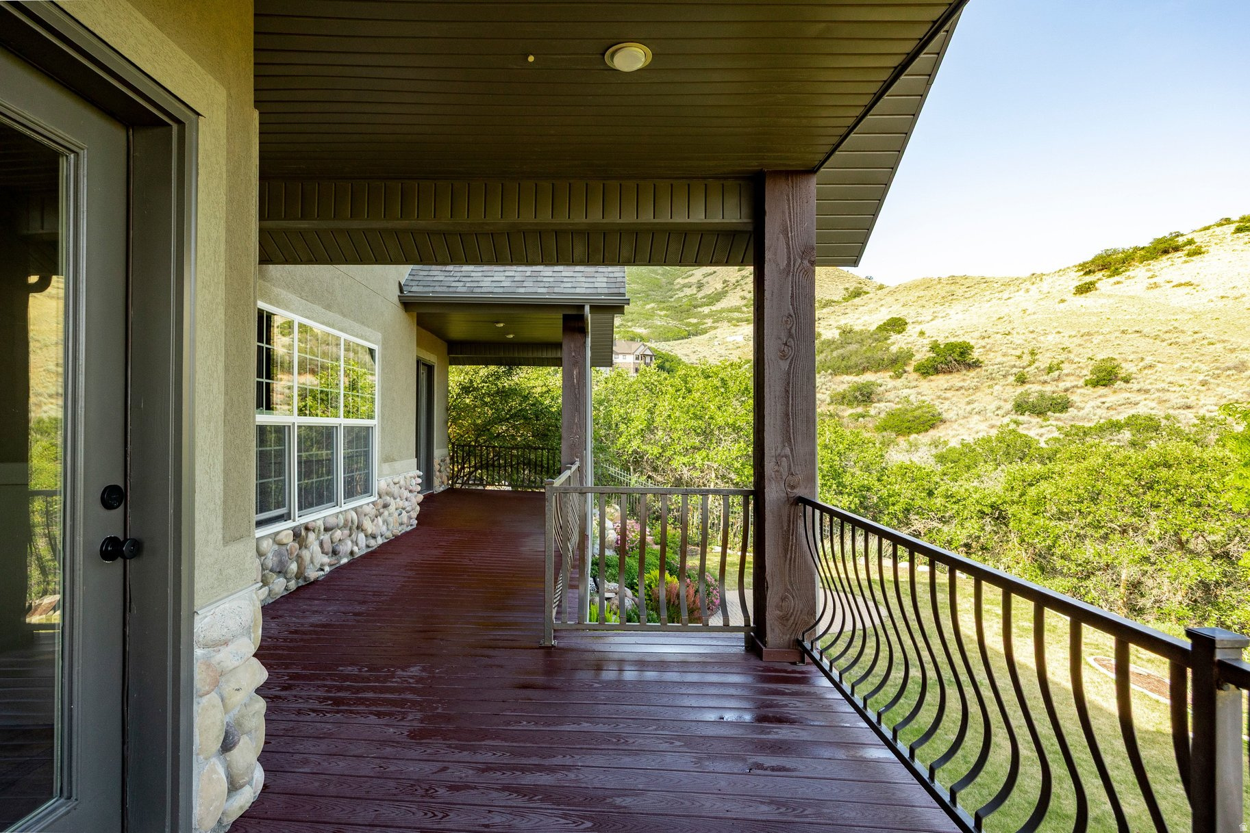 OAK HOLLOW ESTATES - Residential