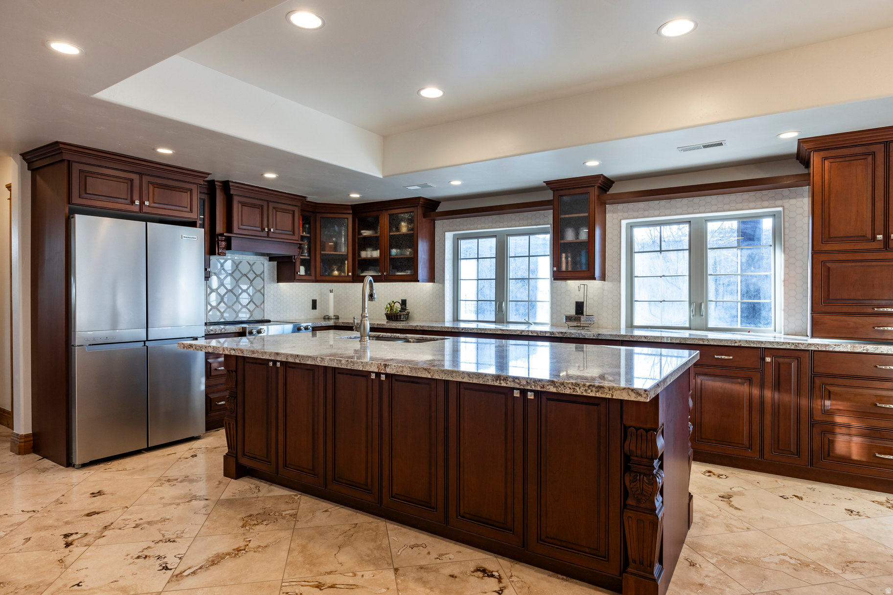 OAK HOLLOW ESTATES - Residential