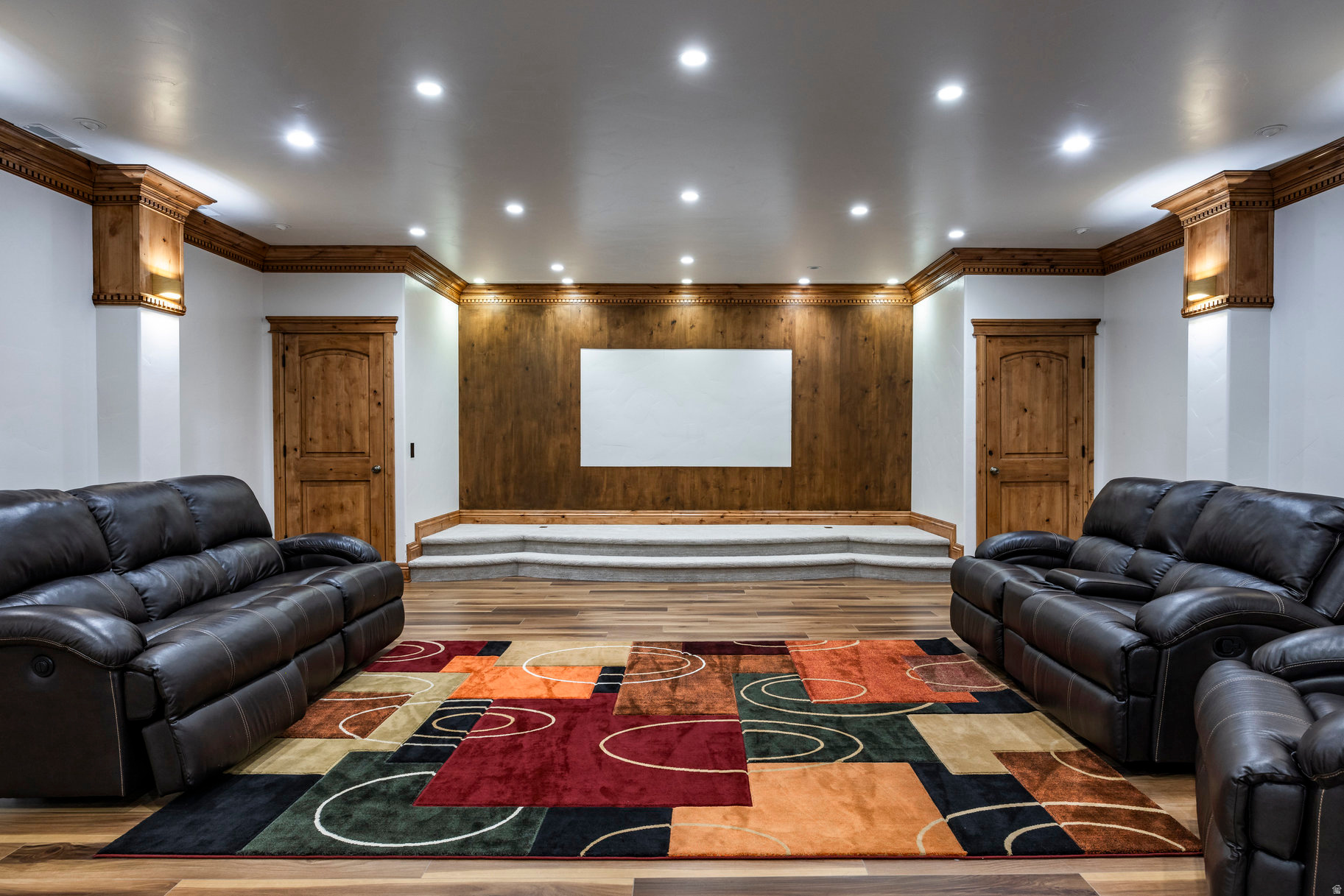 OAK HOLLOW ESTATES - Residential