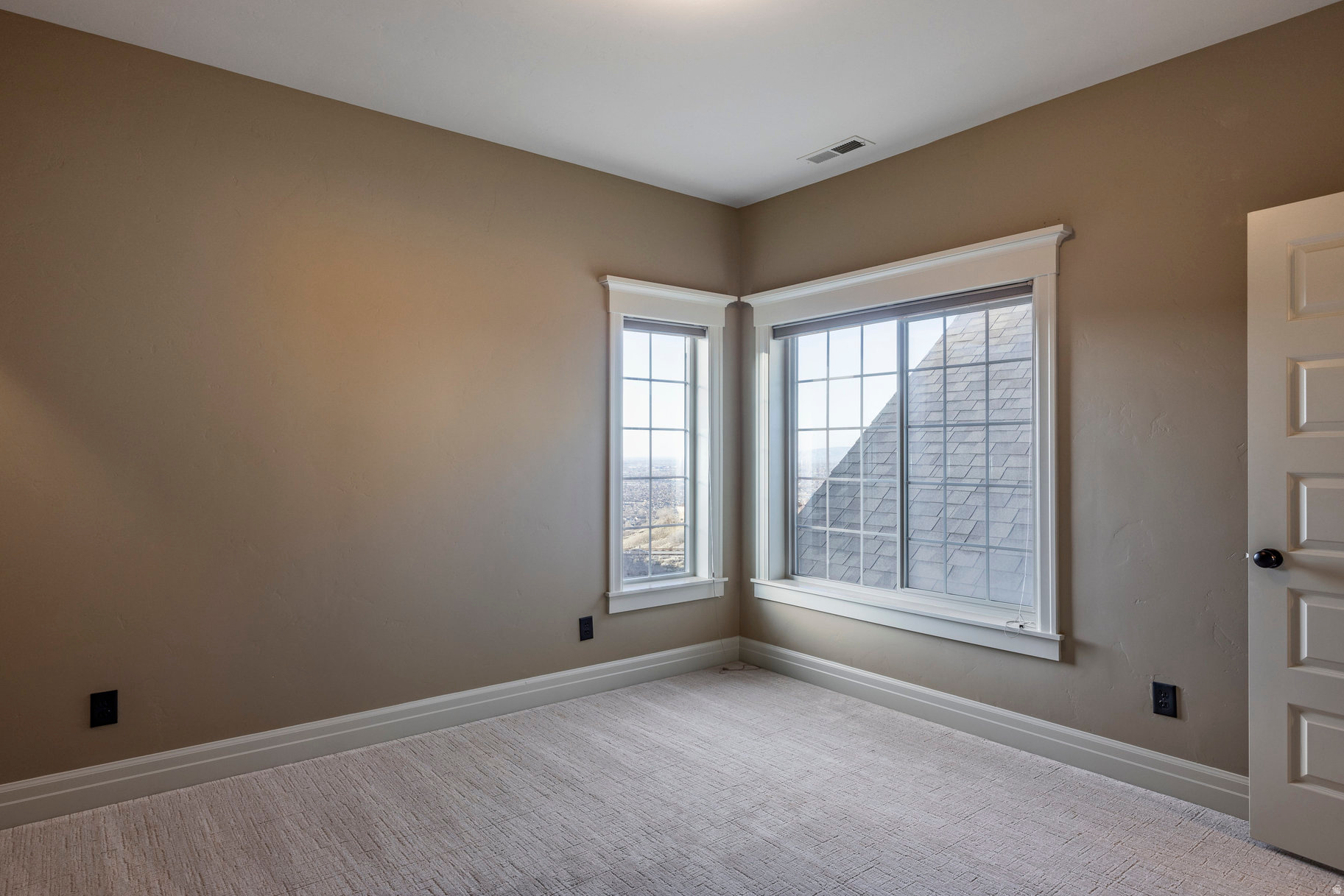 OAK HOLLOW ESTATES - Residential