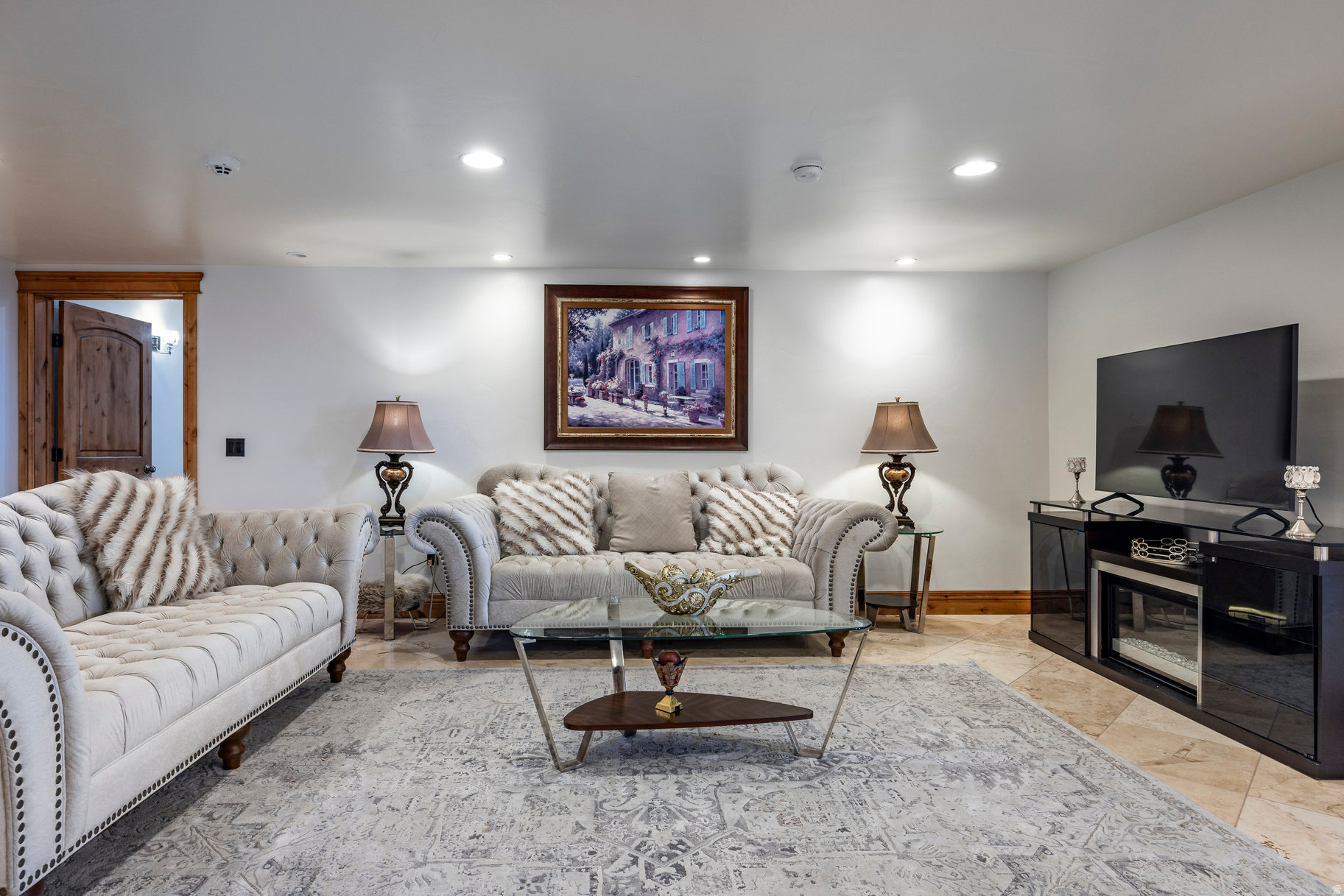 OAK HOLLOW ESTATES - Residential