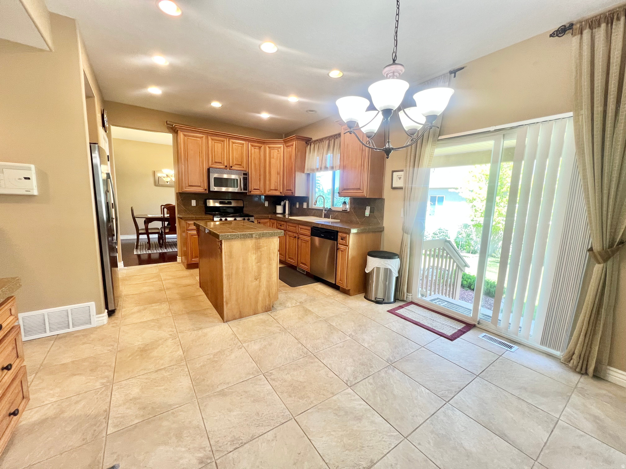 PICKET LANE AT COUNTRY CROSSING - Residential