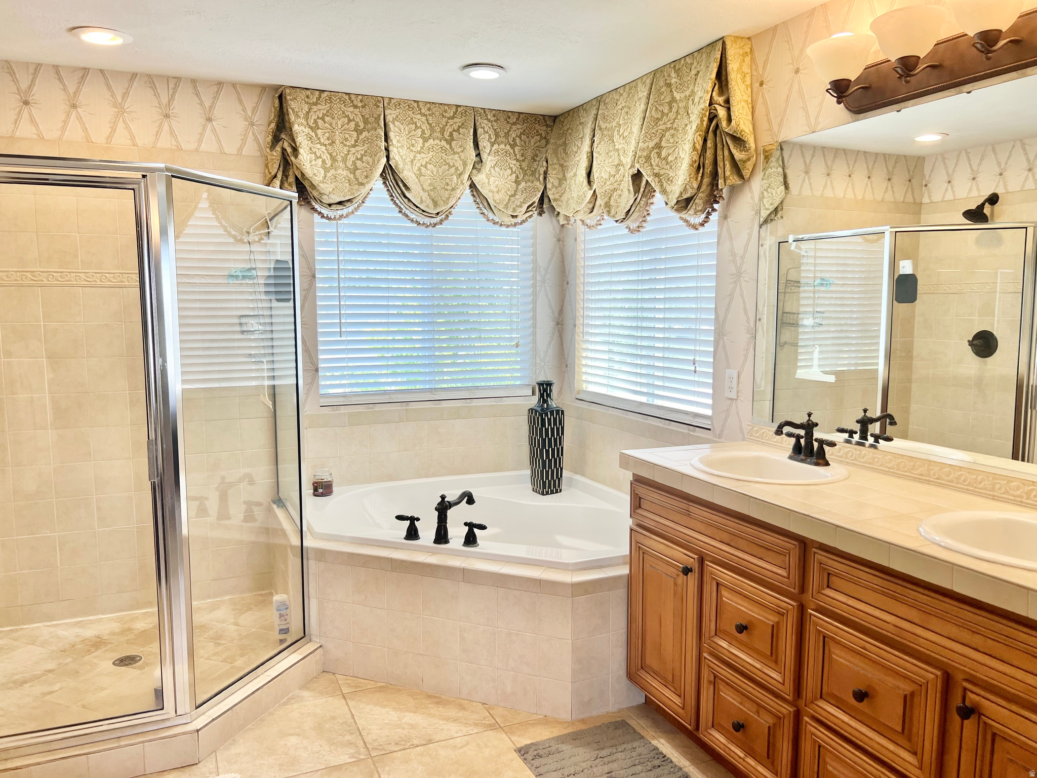 PICKET LANE AT COUNTRY CROSSING - Residential