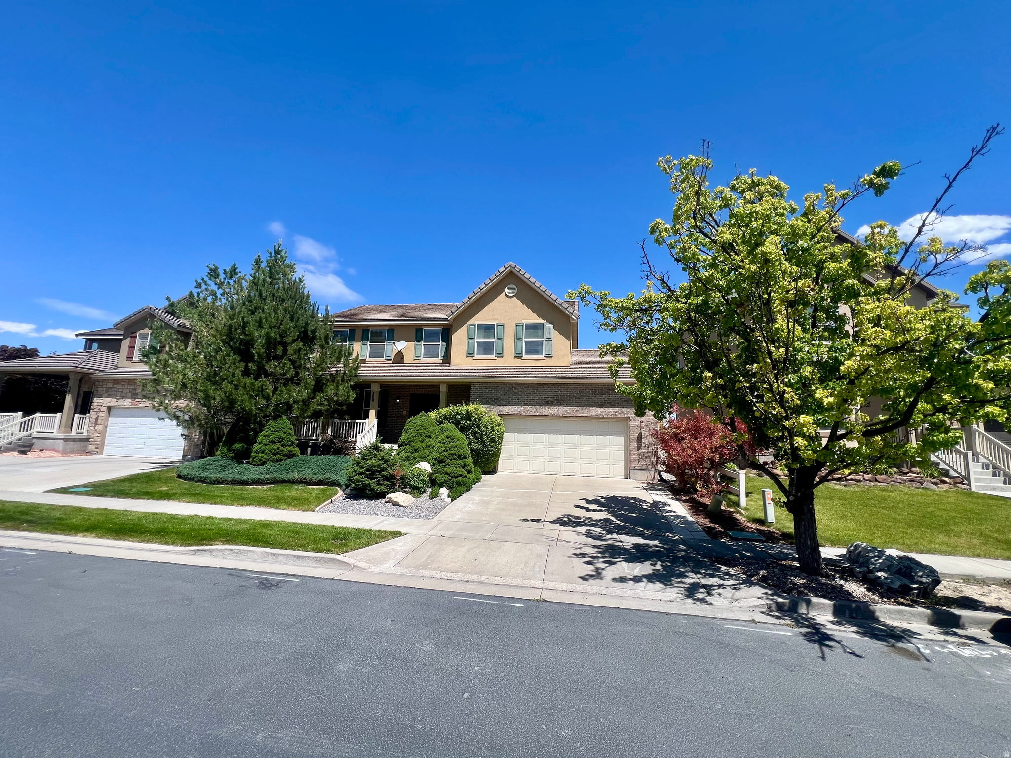 PICKET LANE AT COUNTRY CROSSING - Residential