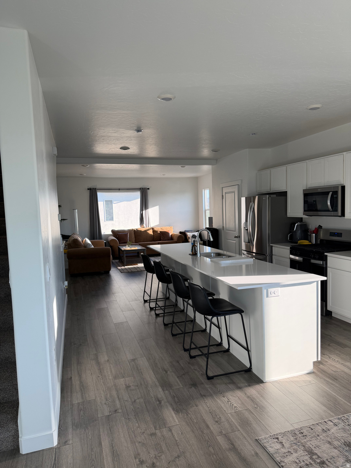 EDGEWATER - Residential