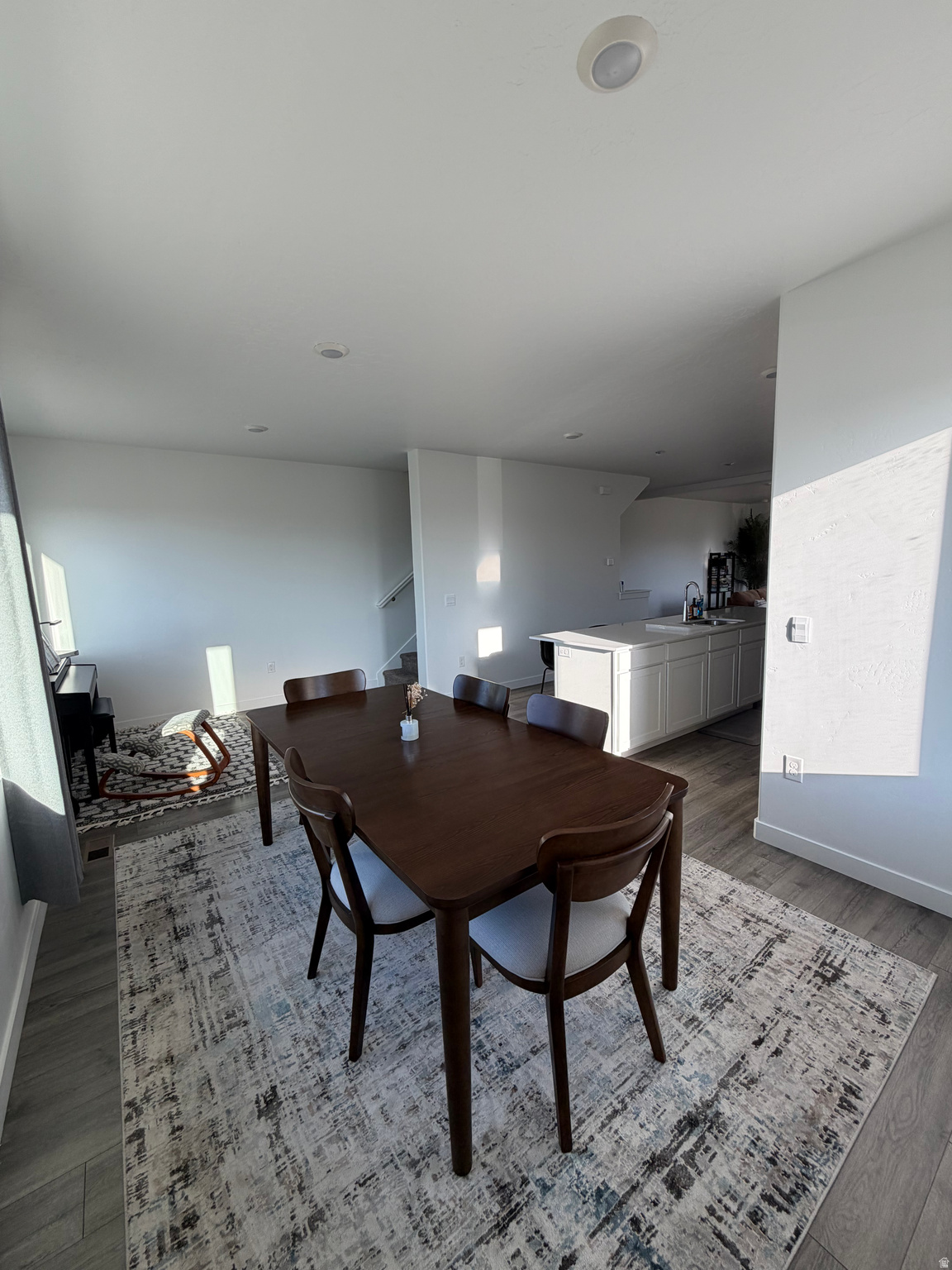 EDGEWATER - Residential