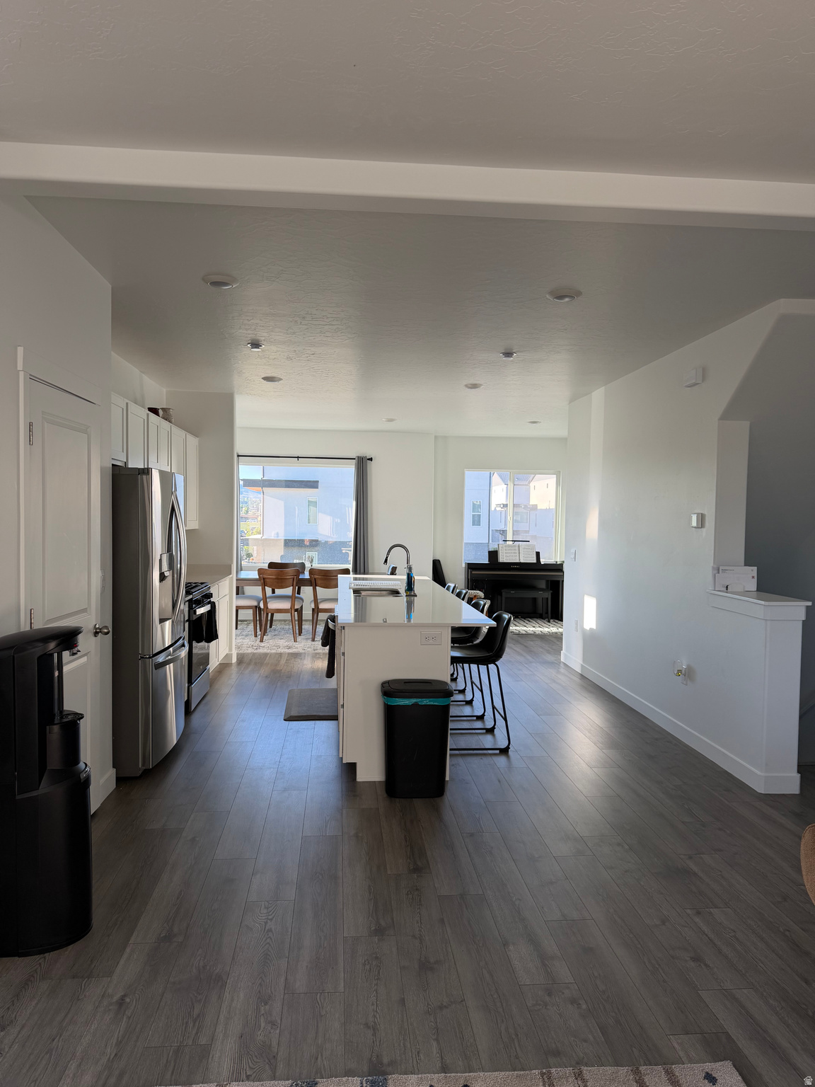 EDGEWATER - Residential