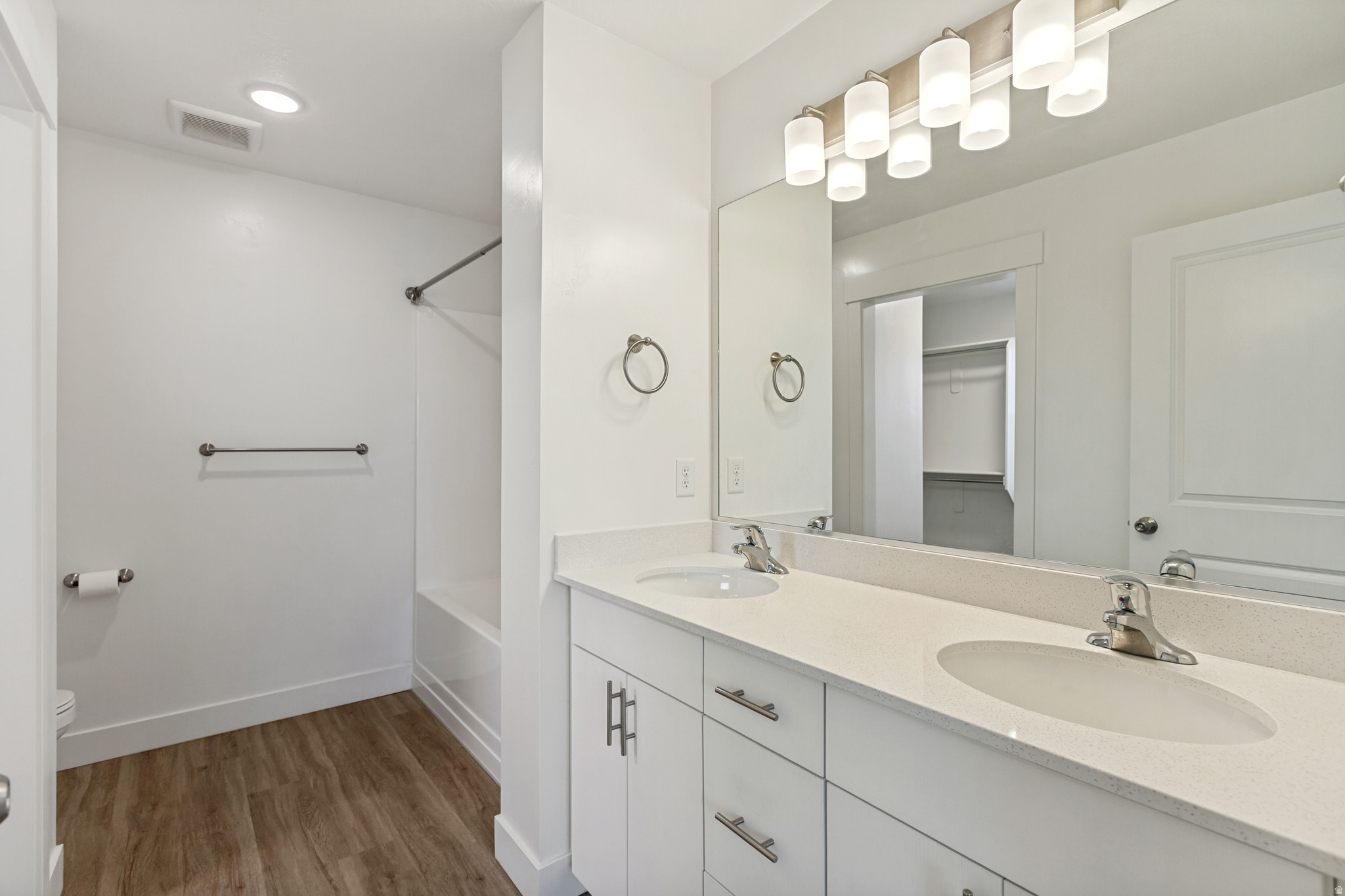 ARCHIBALD ESTATES - Residential