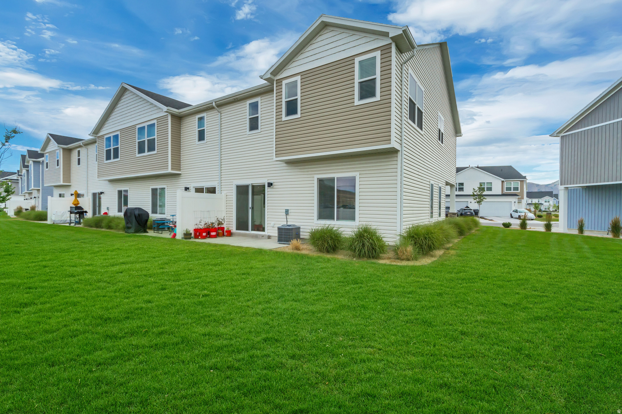ARCHIBALD ESTATES - Residential